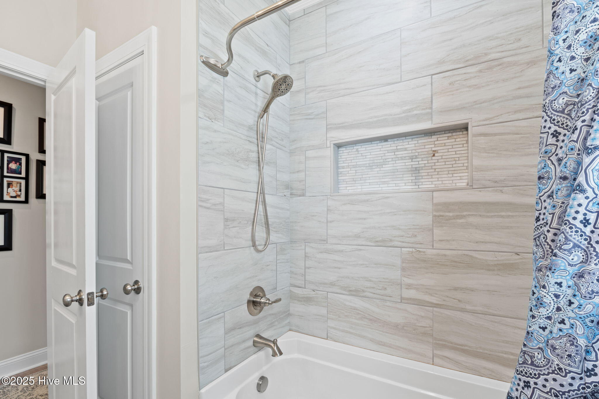 5359 Glennfield Circle SE