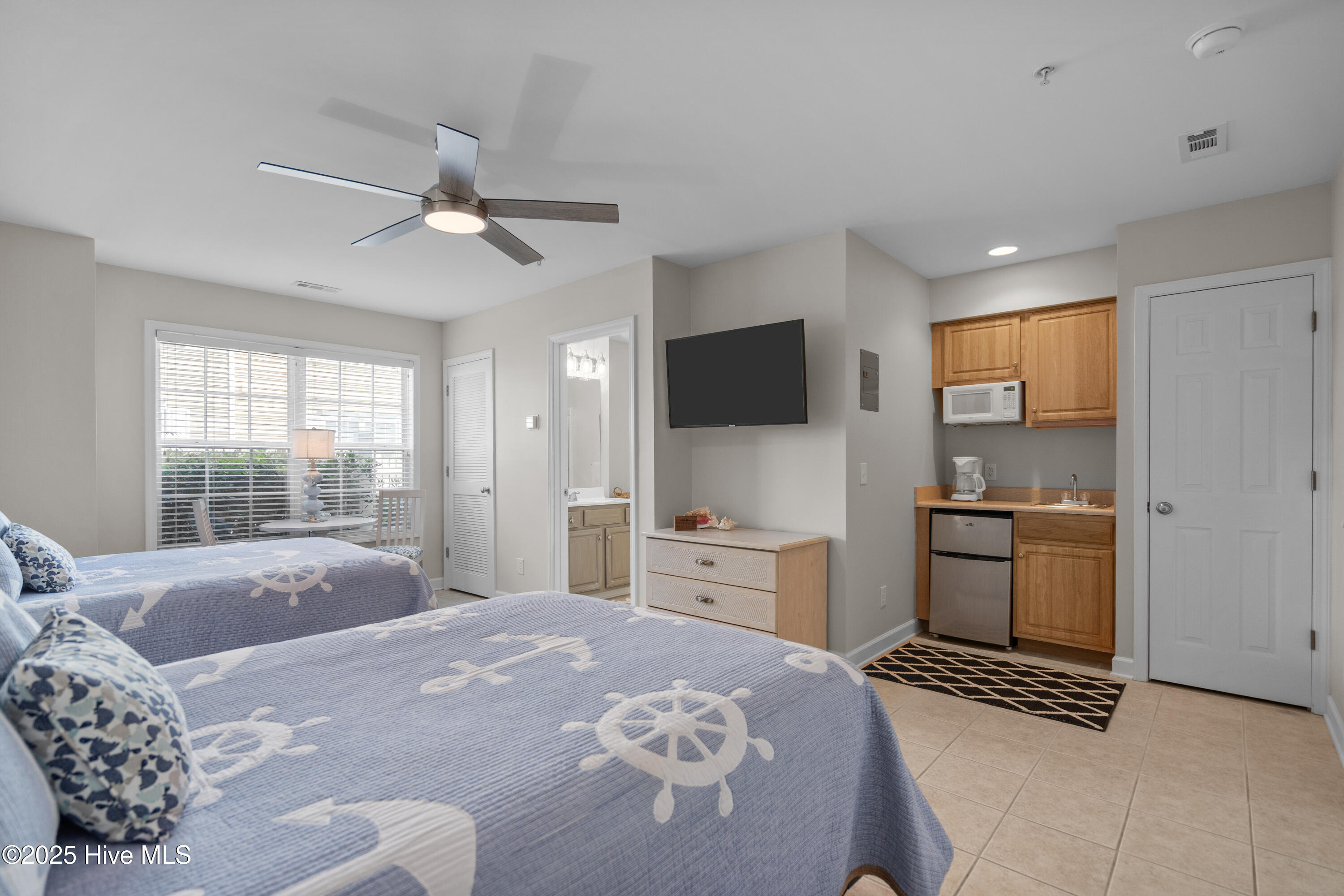 1215 N Middleton Drive NW, Unit 2801