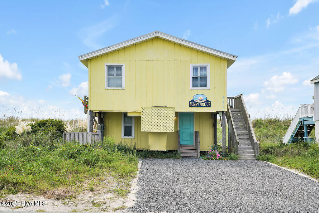 5227 E Beach Drive
