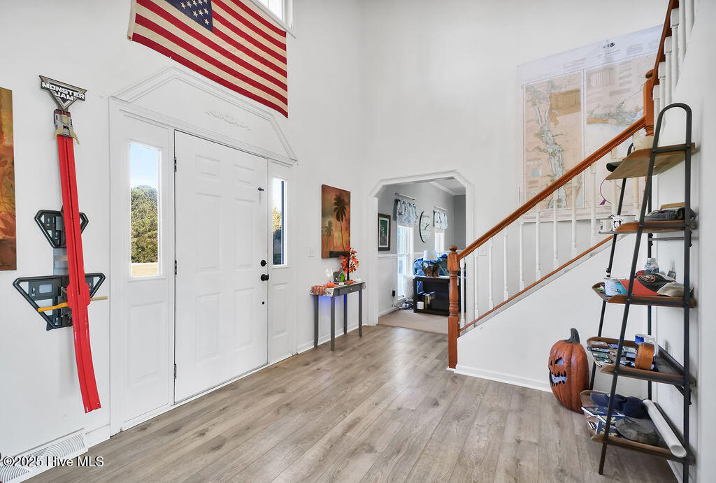 651 Gilbert Road SE, Bolivia