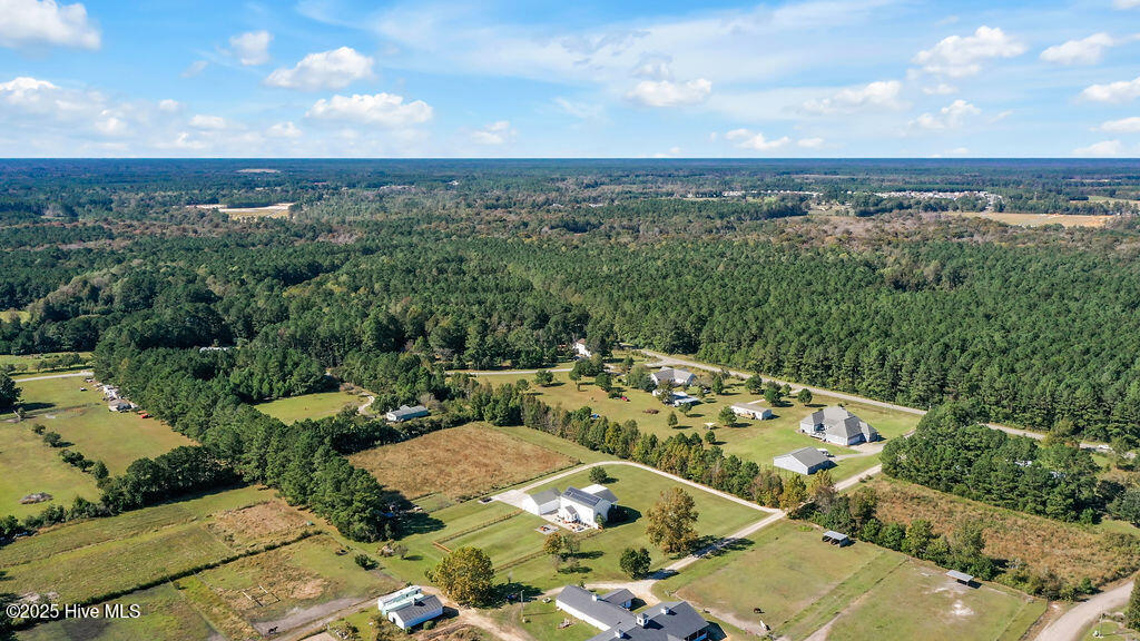 651 Gilbert Road SE, Bolivia