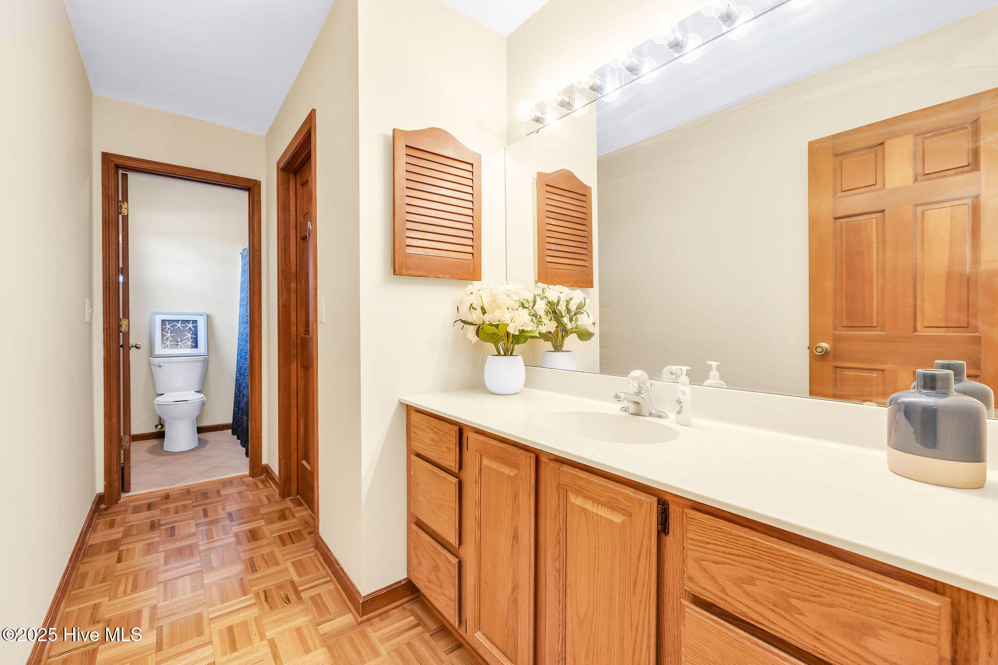 202 Country Club Villa Drive, # 2 # 2