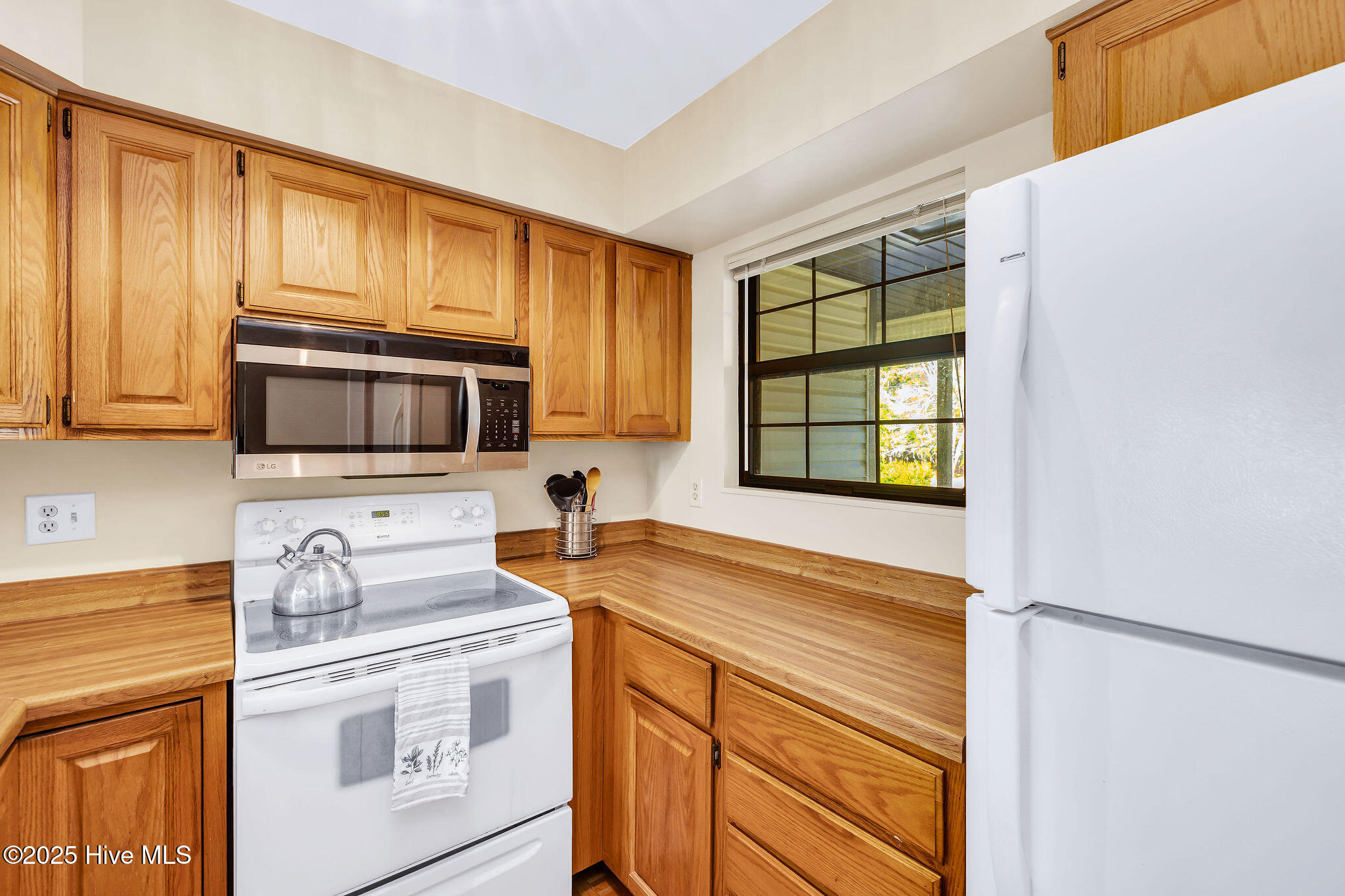 202 Country Club Villa Drive, # 2 # 2