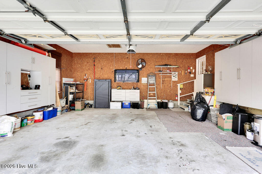 24 Queens Grant Circle SW