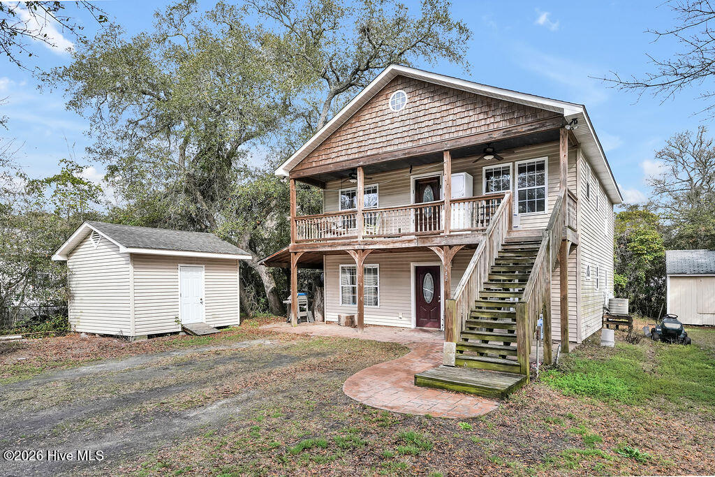 542 Brunswick Street SE