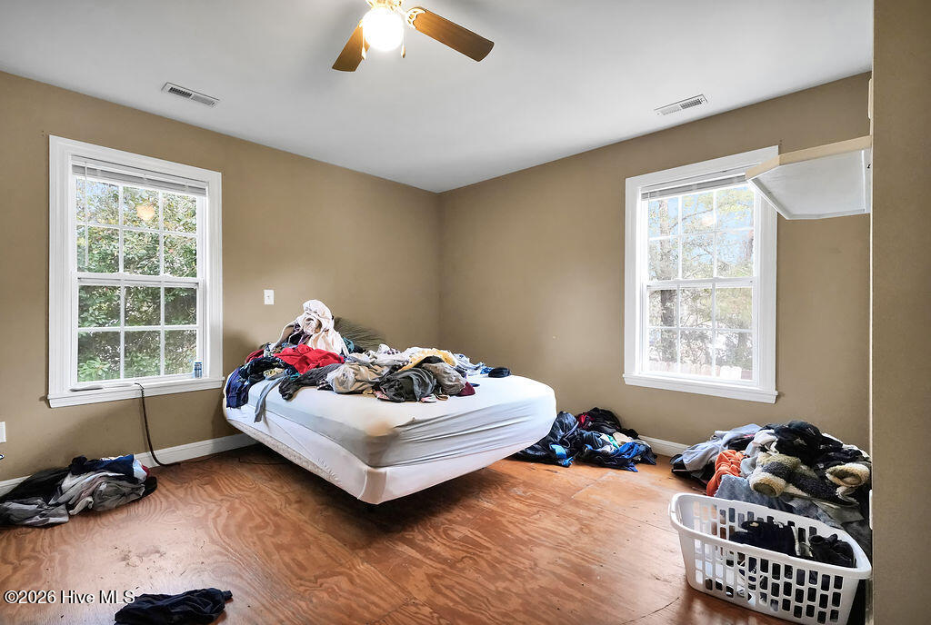 542 Brunswick Street SE