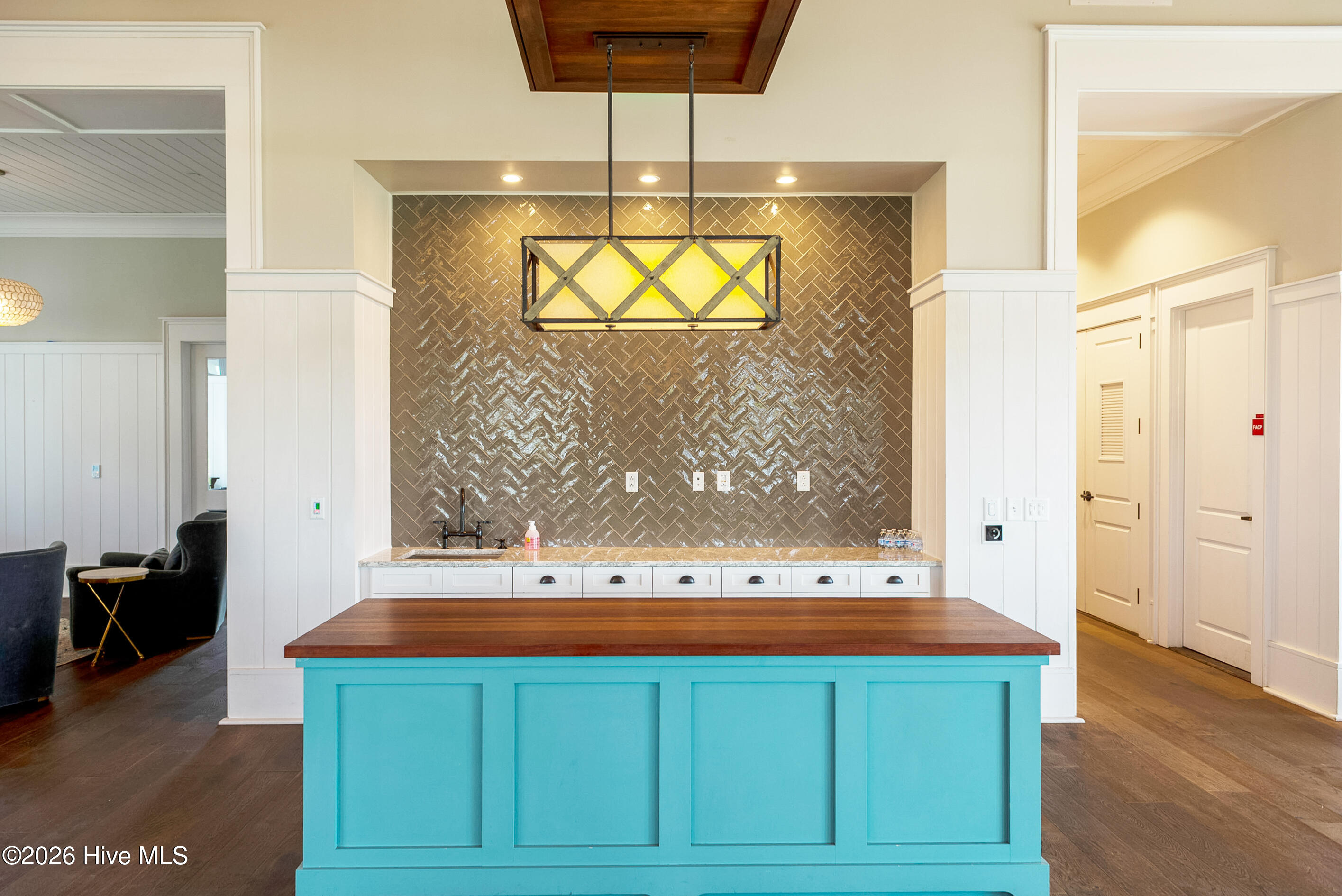 4010 Endurance Trail