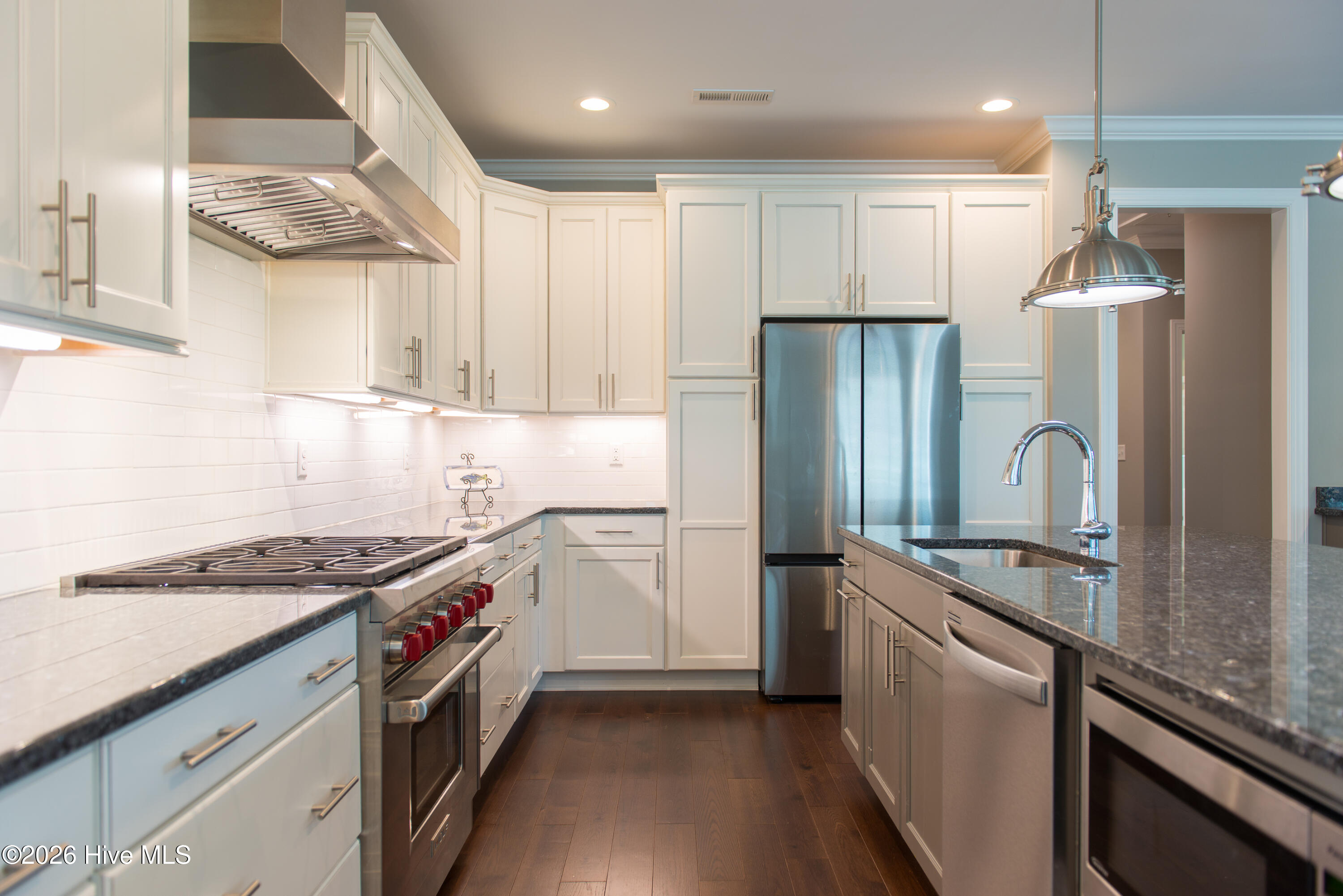 4010 Endurance Trail