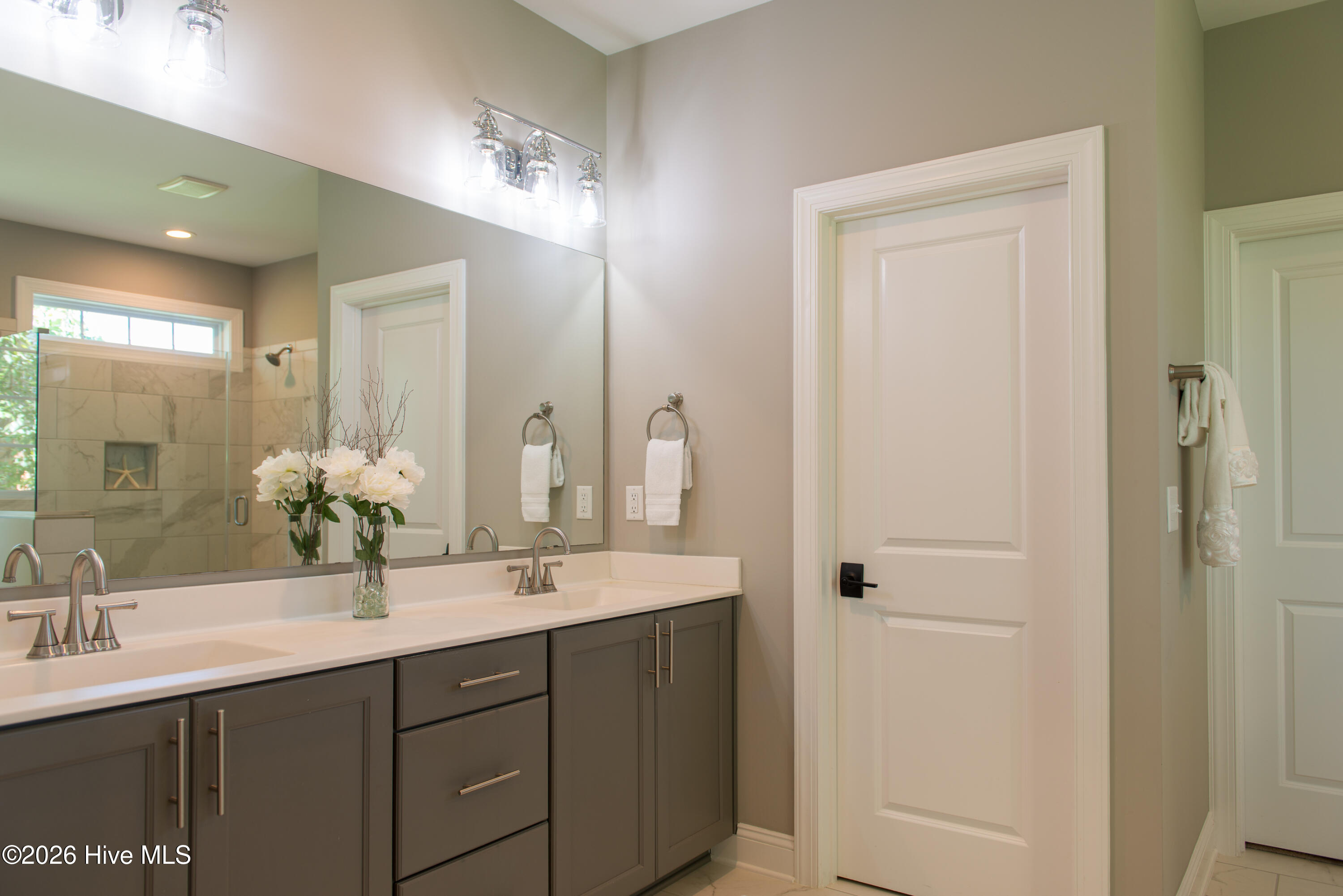 4010 Endurance Trail