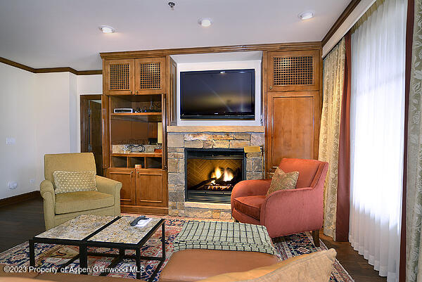 0179 Prospector Road Unit: 2306-9