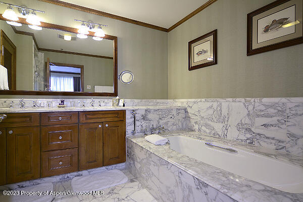 0179 Prospector Road Unit: 2306-9