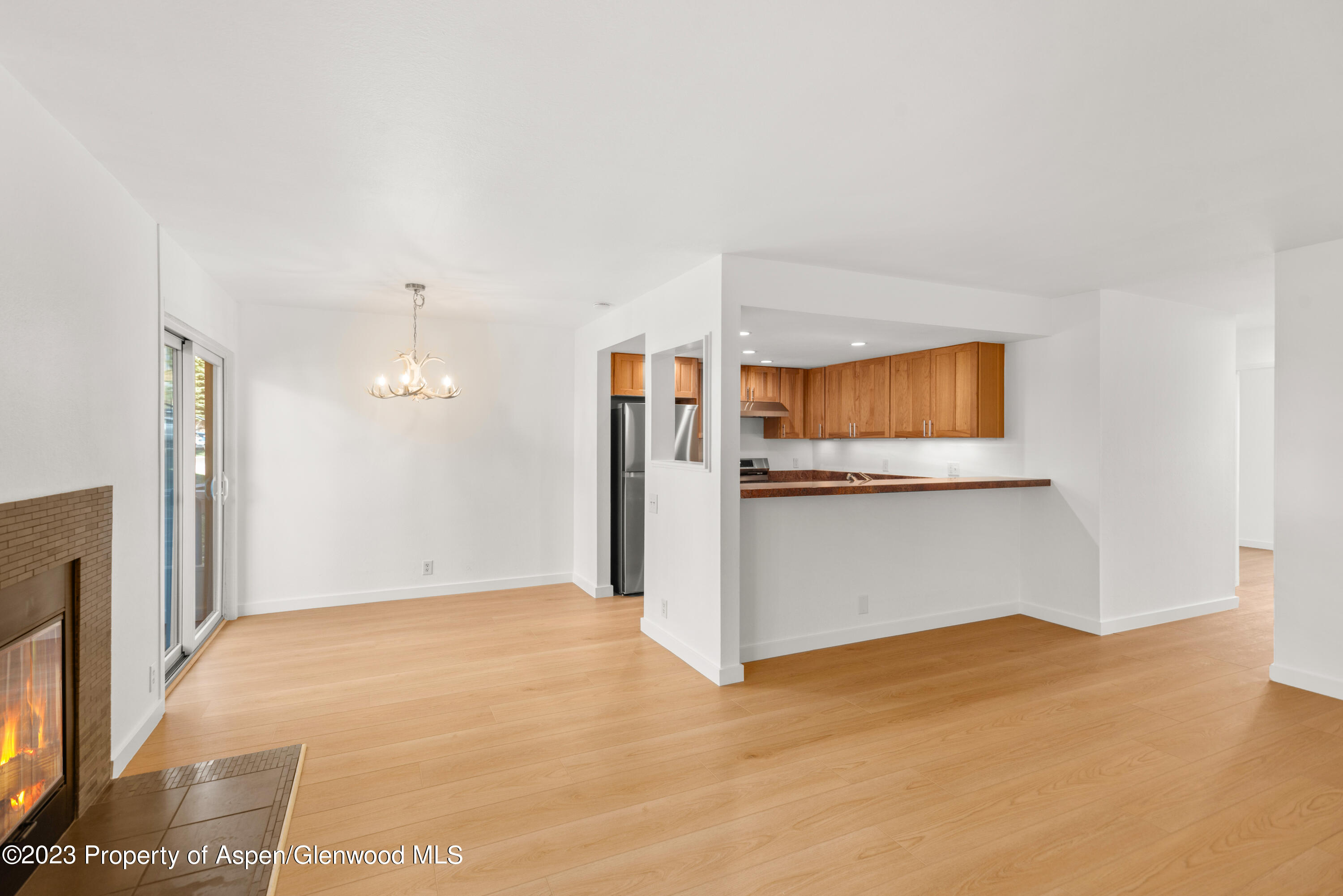 35 Lower Woodbridge Road, B107