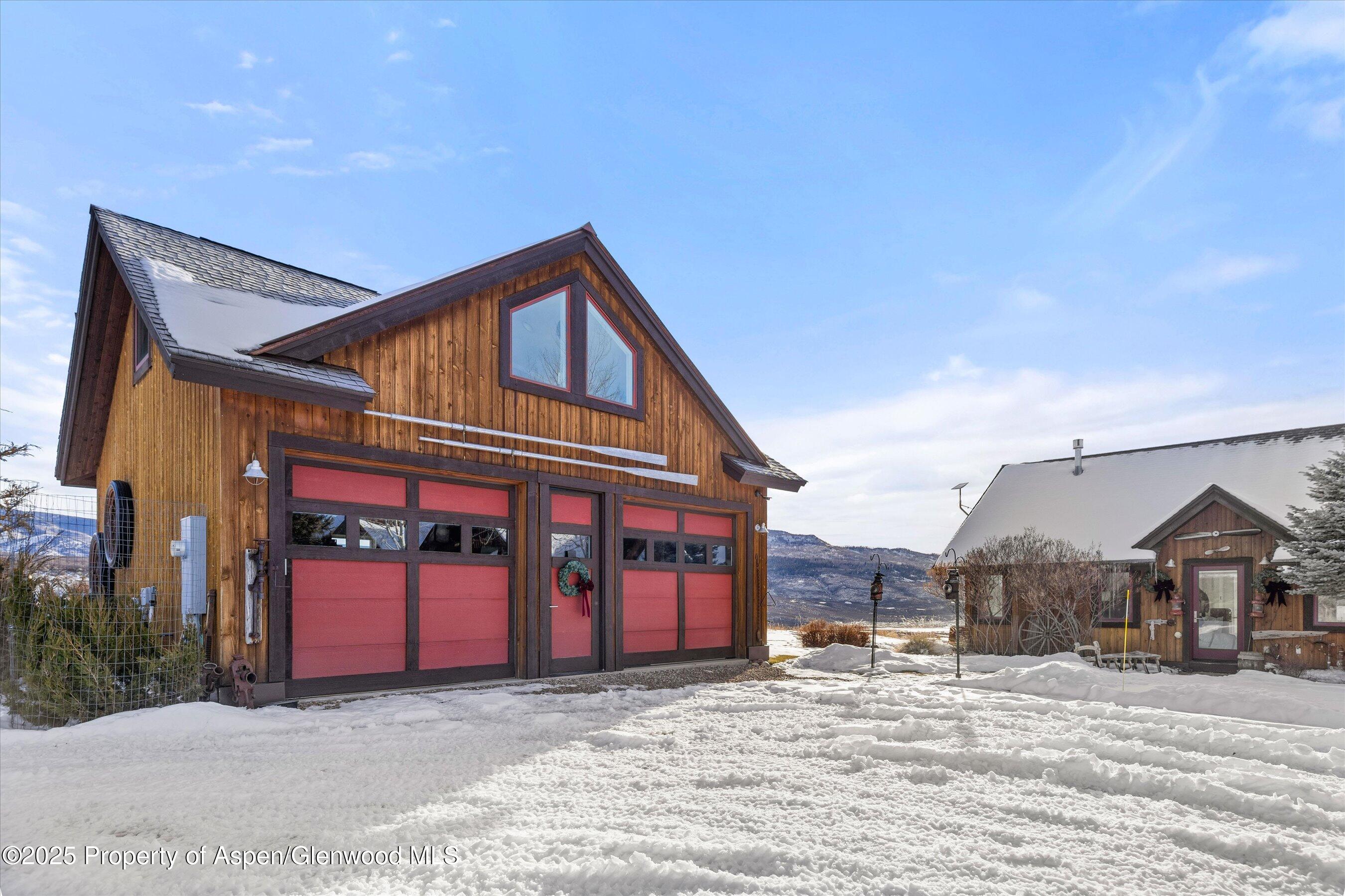 2103 Ten Peaks Mesa Road