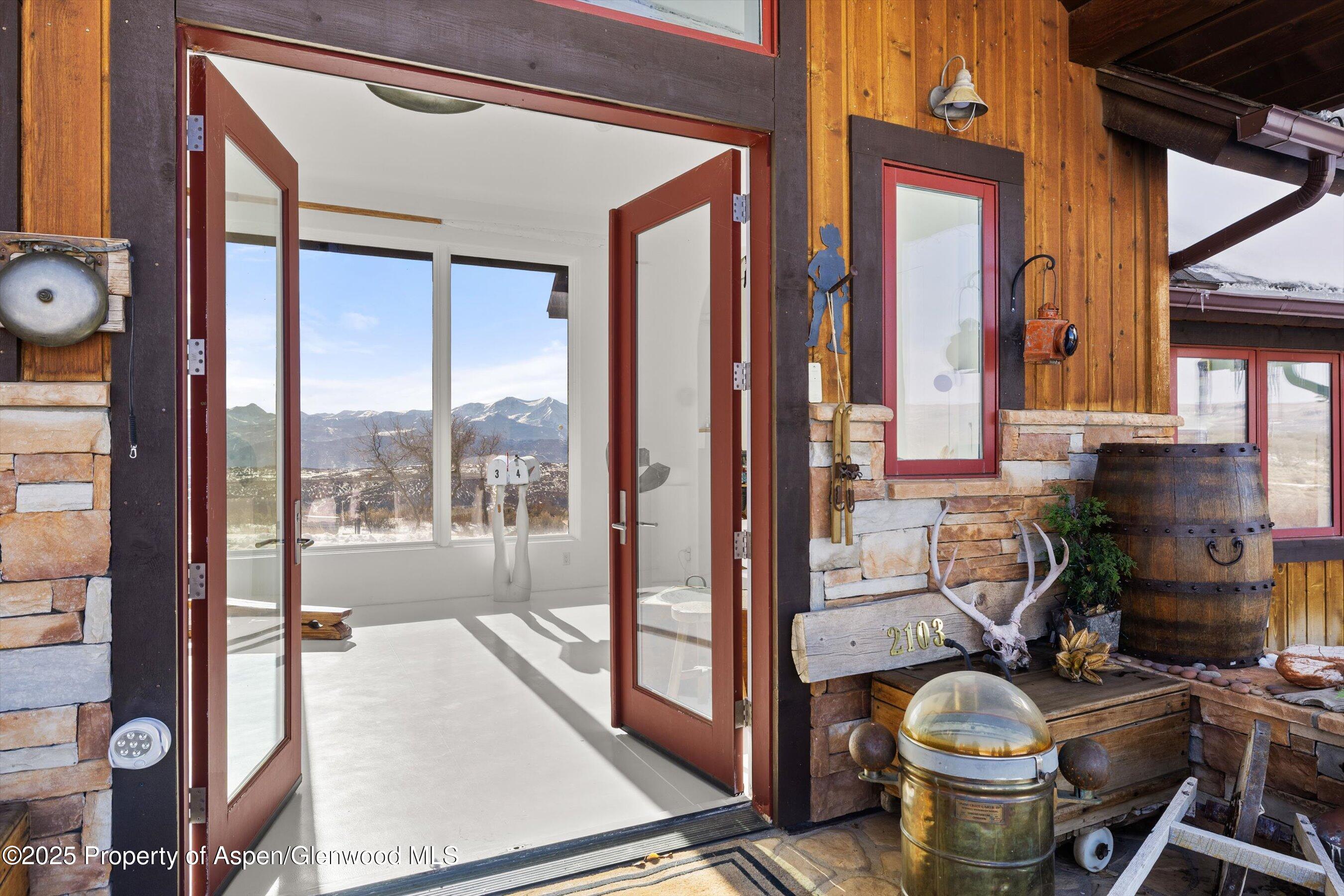 2103 Ten Peaks Mesa Road