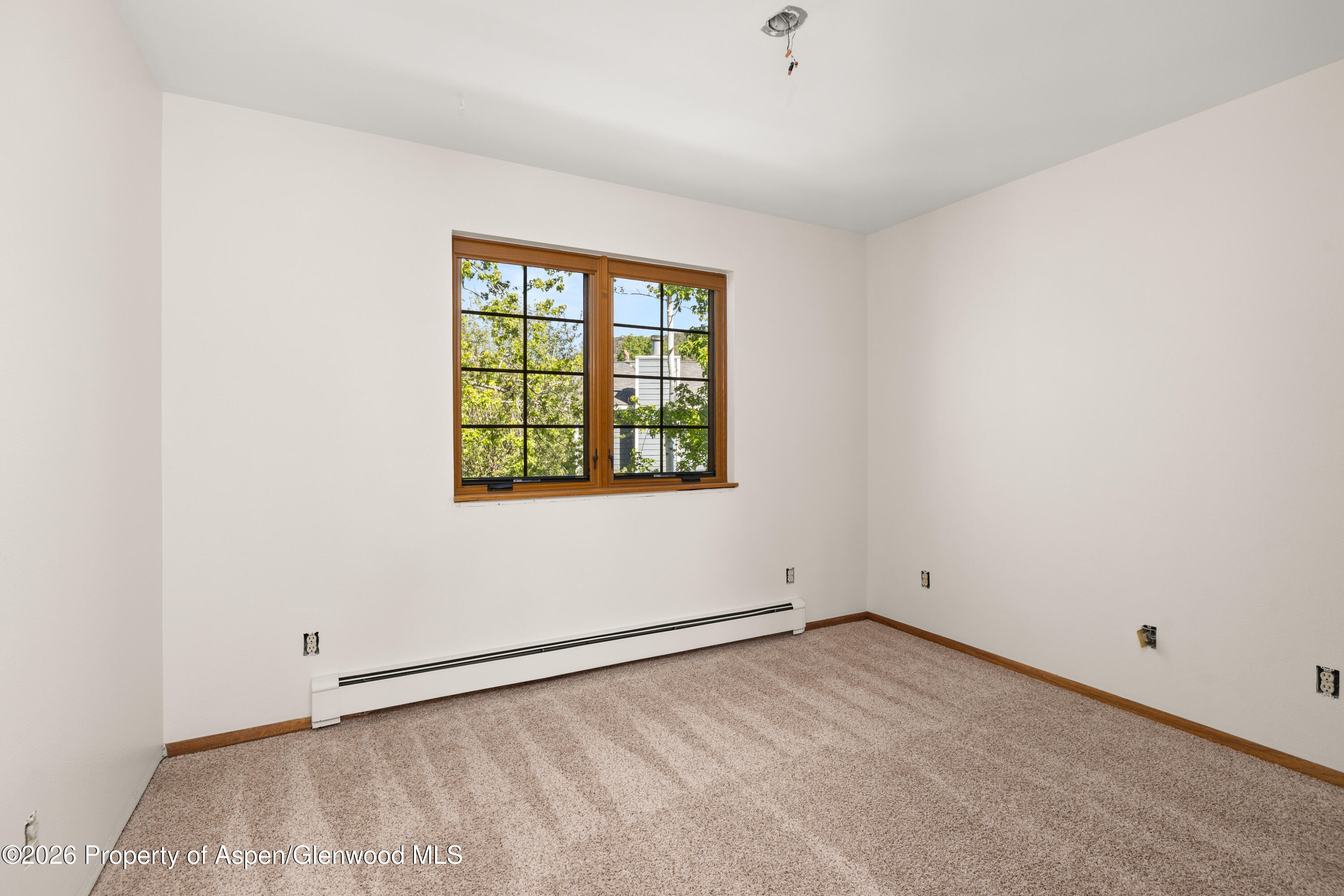 389 Rabbit Road