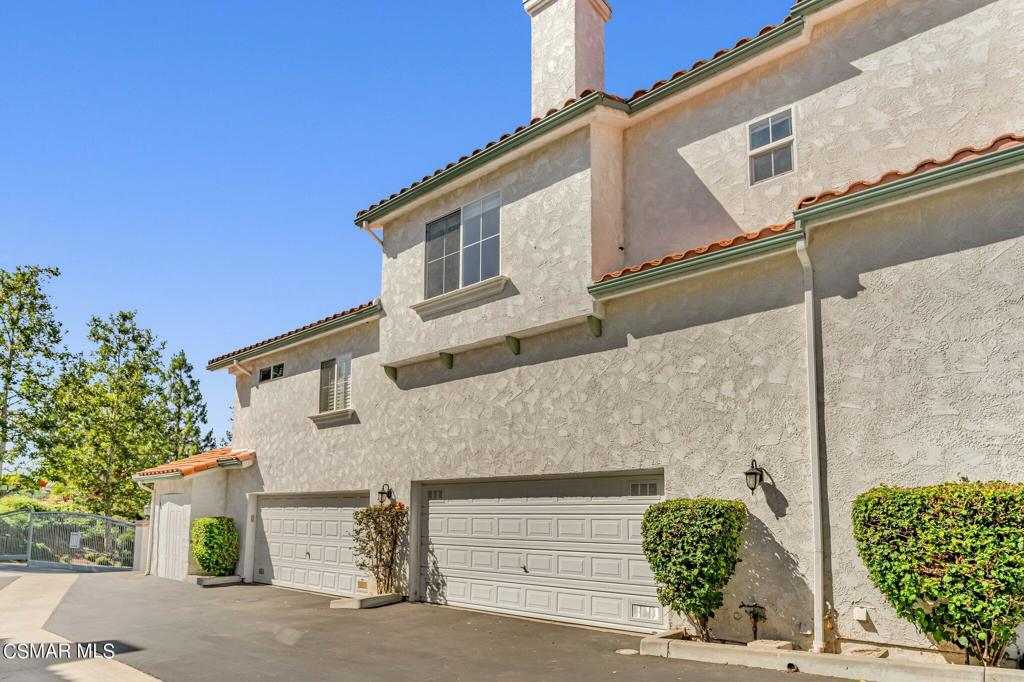 315 Westlake Vista Lane