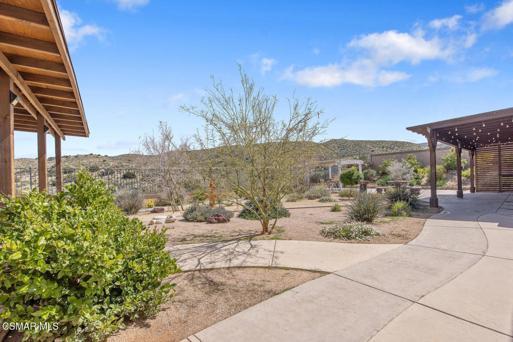 40450 Snake Lane
