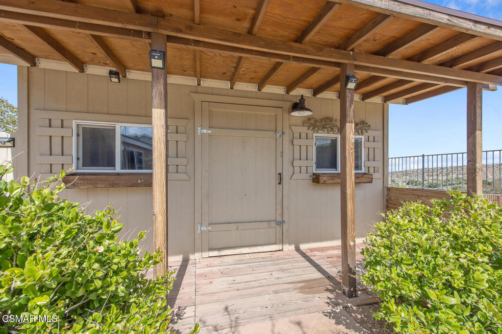 40450 Snake Lane