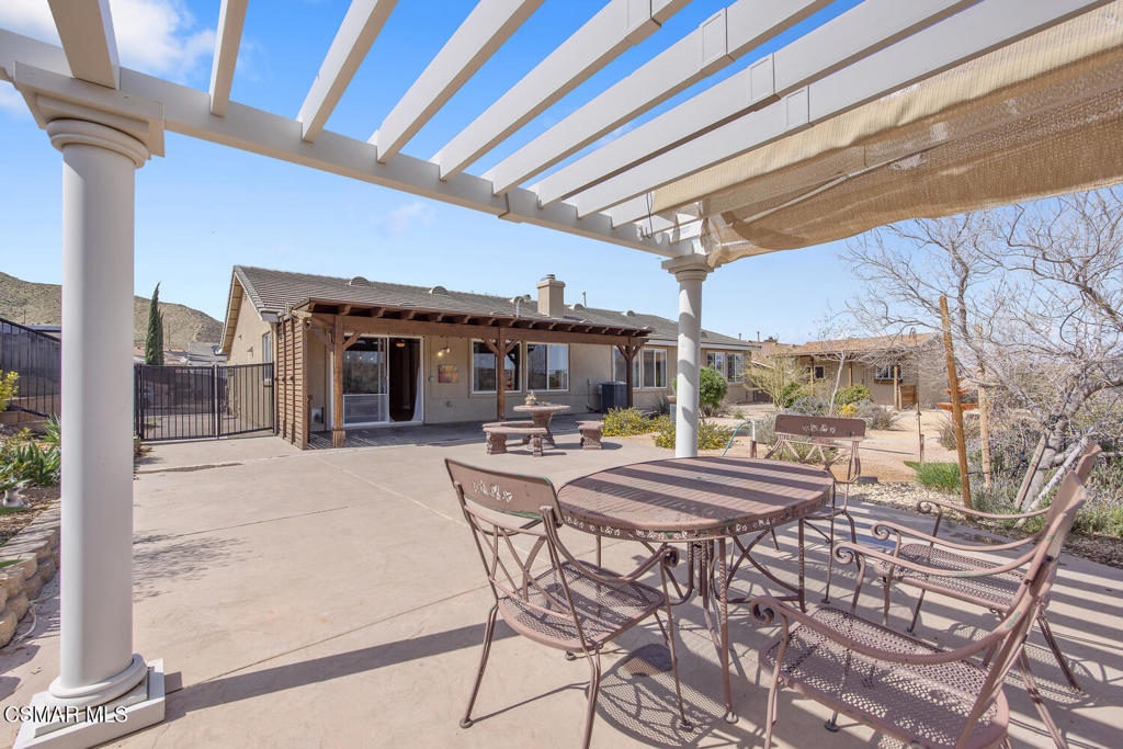 40450 Snake Lane