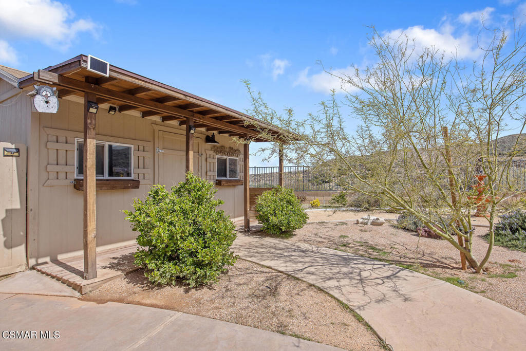 40450 Snake Lane