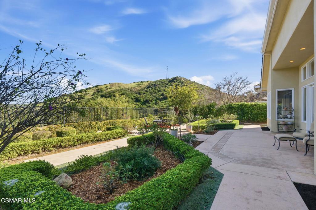 491 Ravensbury Street