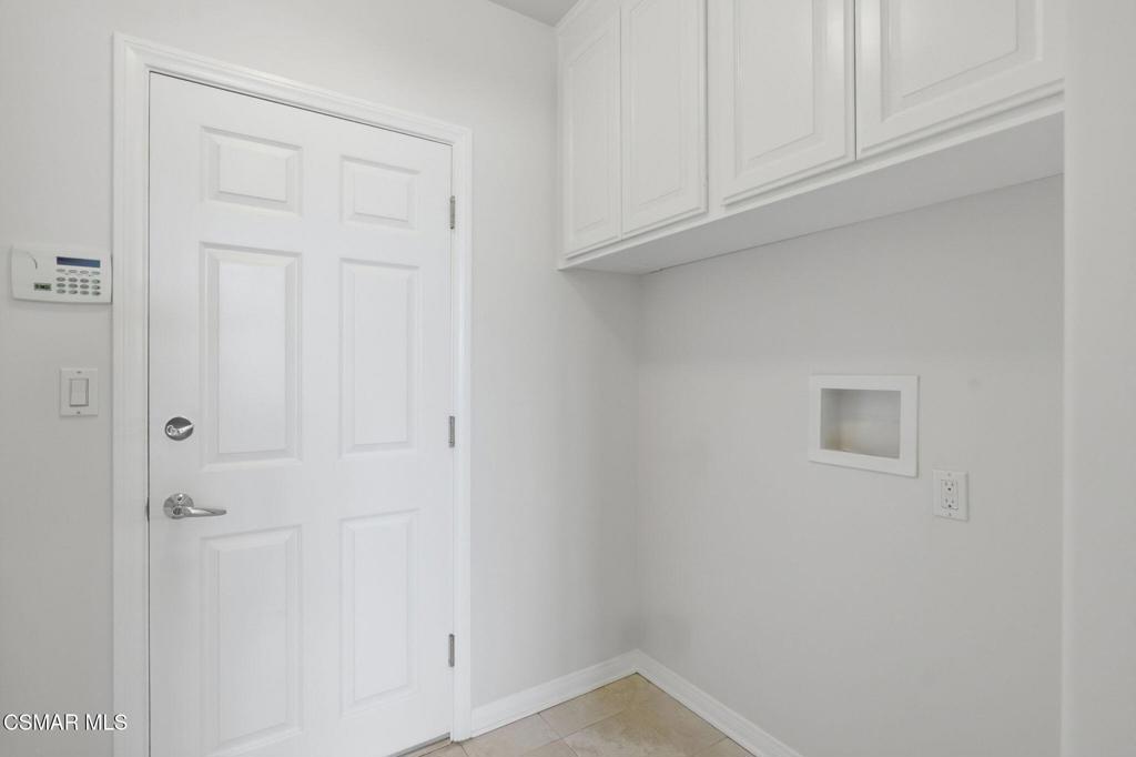 491 Ravensbury Street