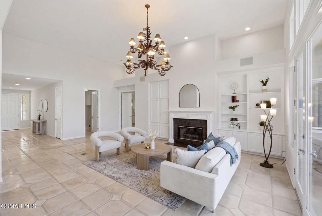 491 Ravensbury Street