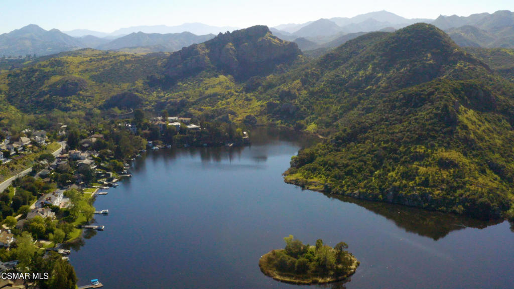 491 Ravensbury Street