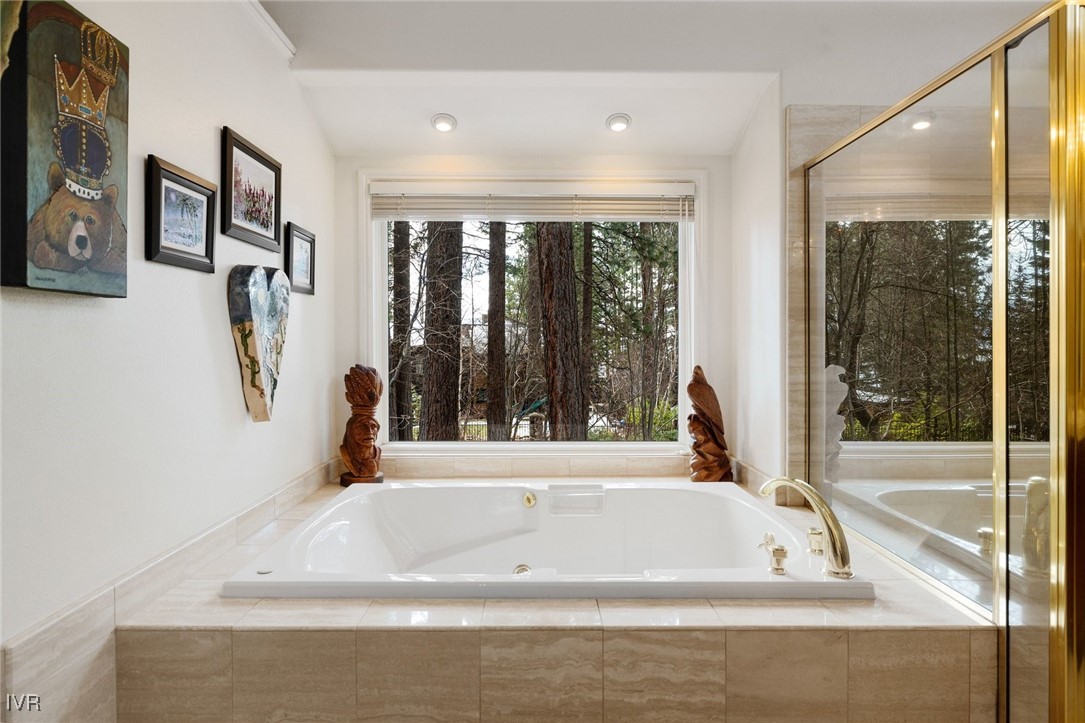 771 Lakeshore Boulevard