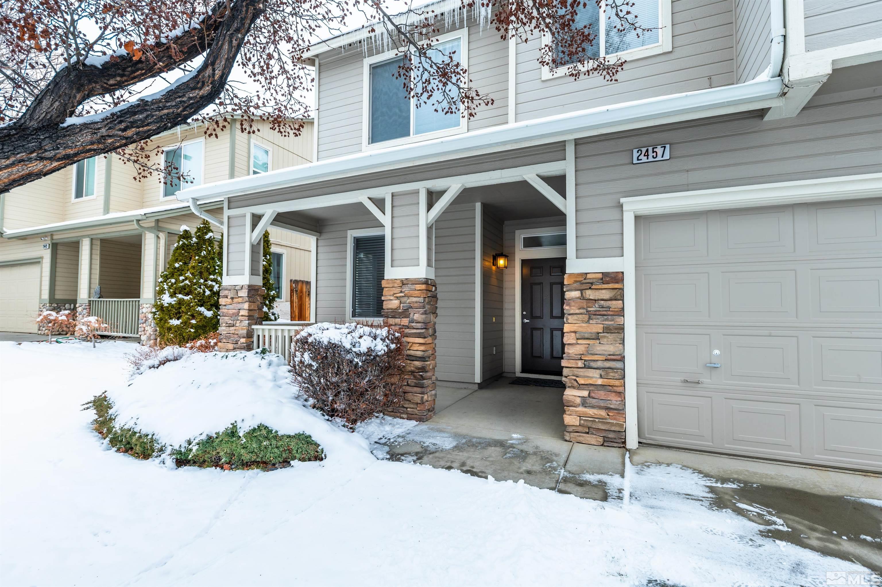 2457 Bentley Dr