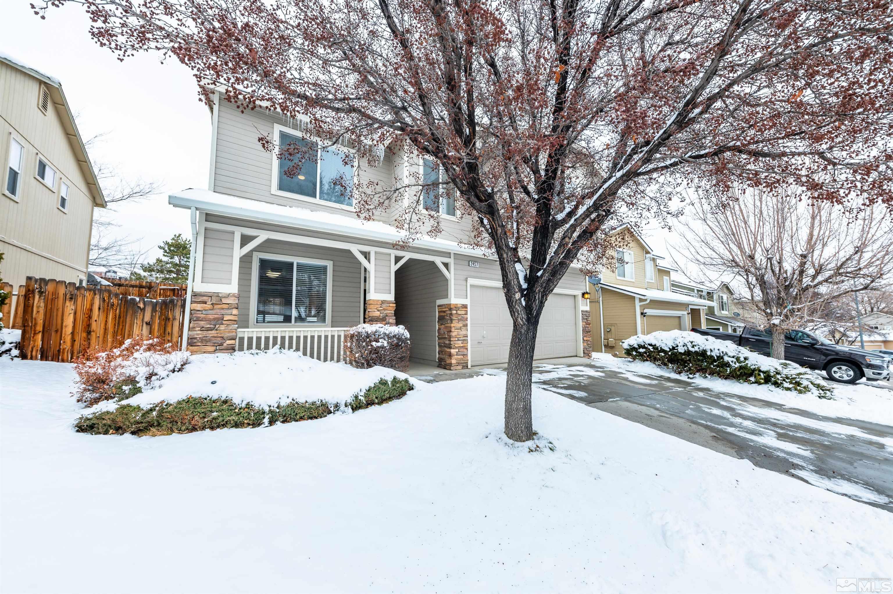 2457 Bentley Dr