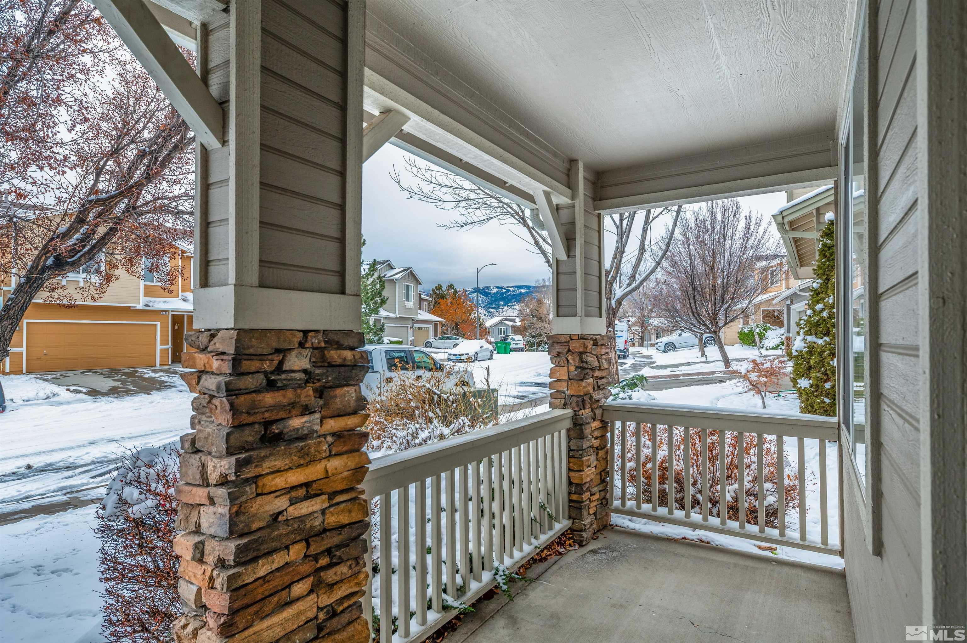 2457 Bentley Dr