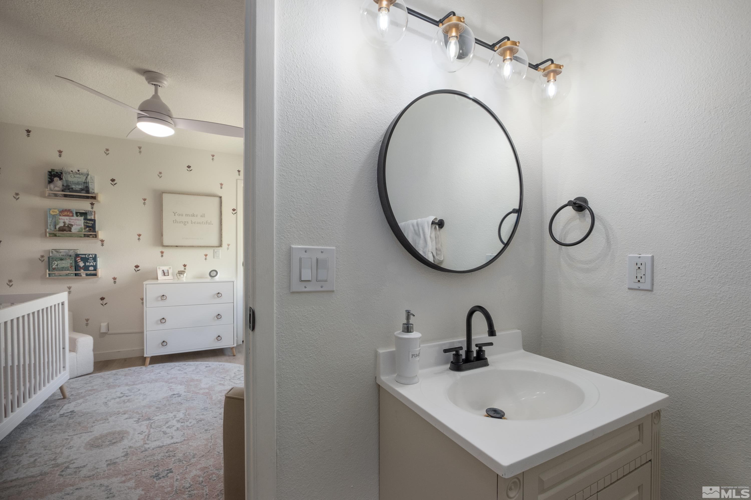 1209 Searchlite Ct