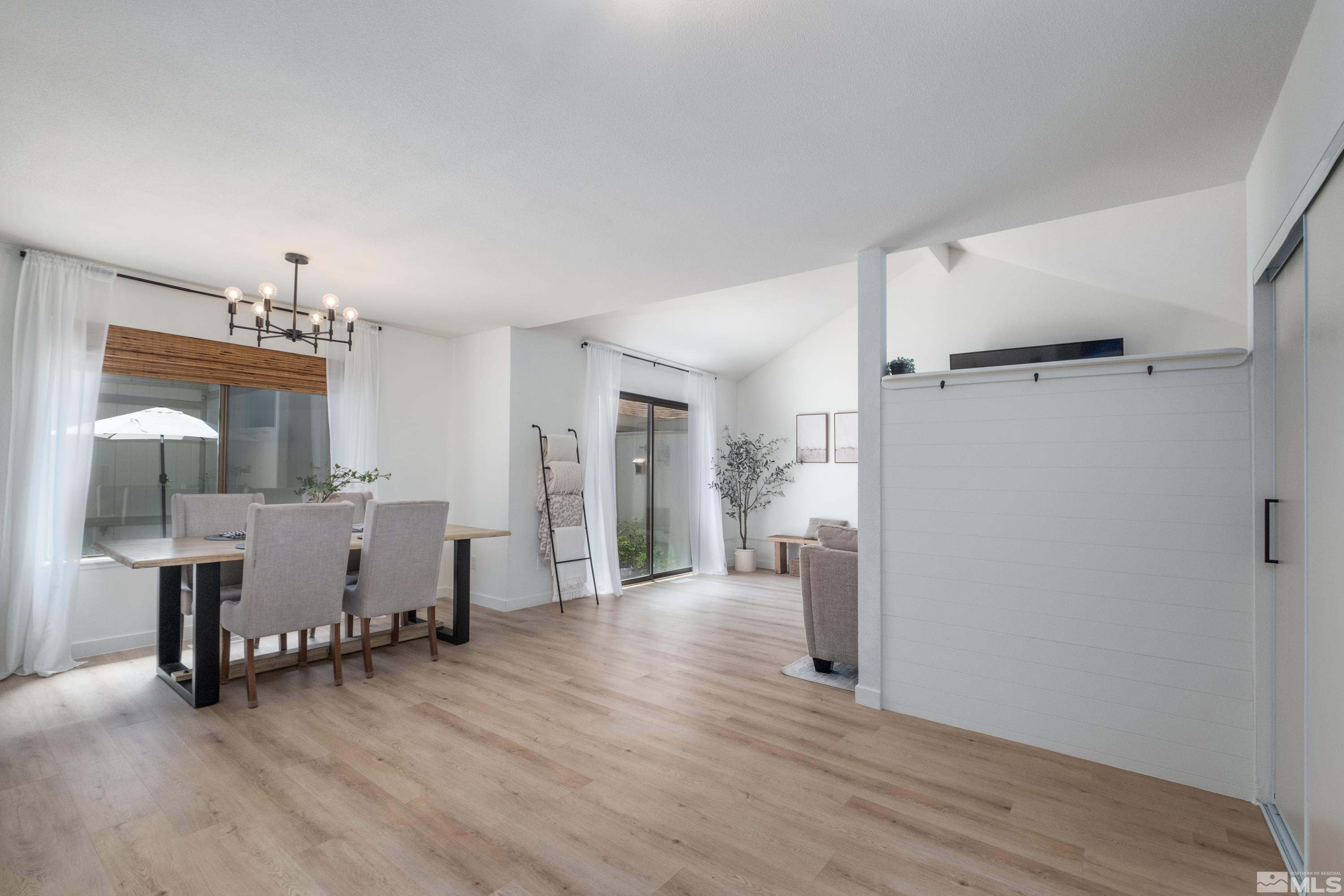 1209 Searchlite Ct
