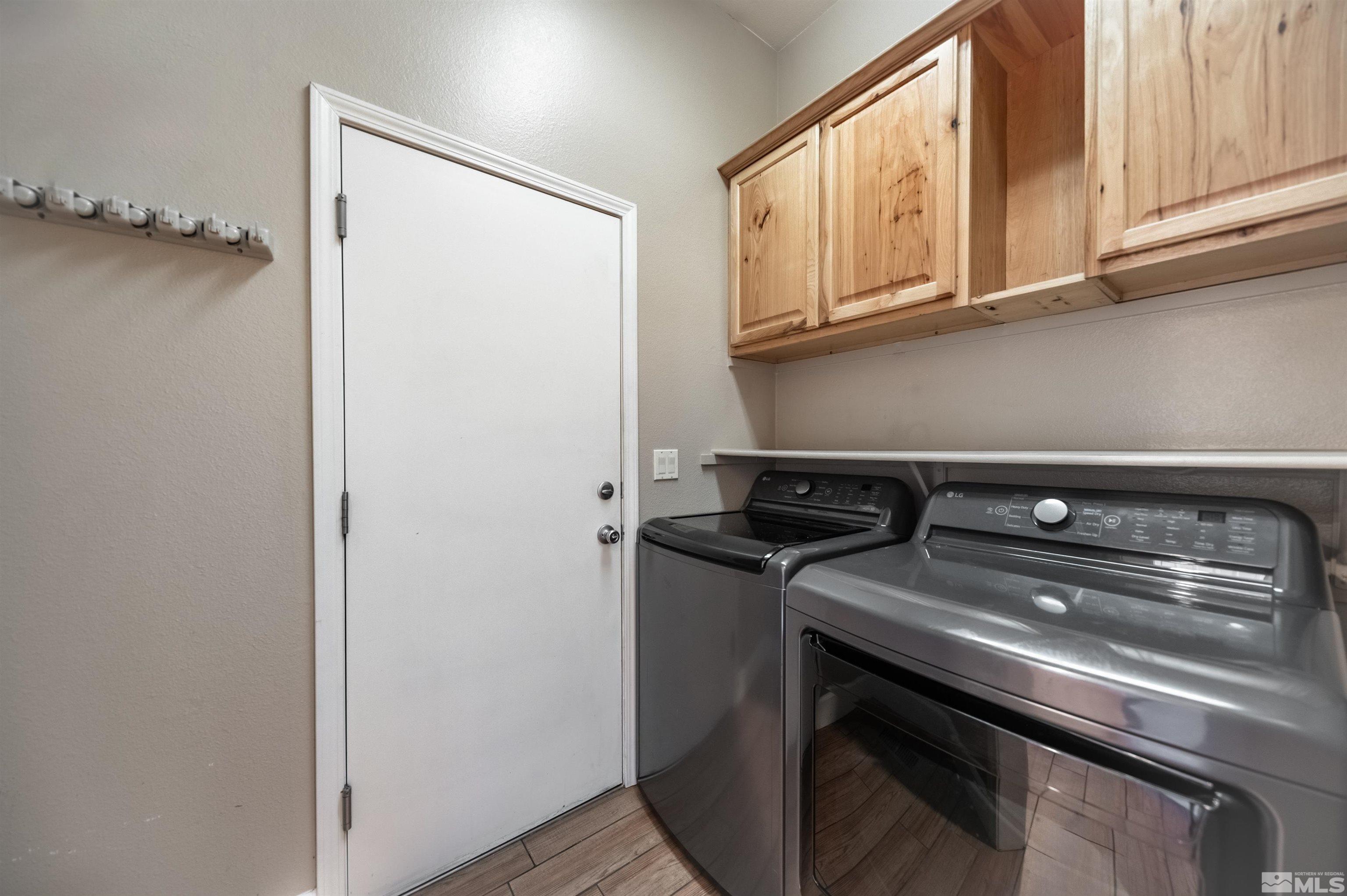 1123 Harbor Town