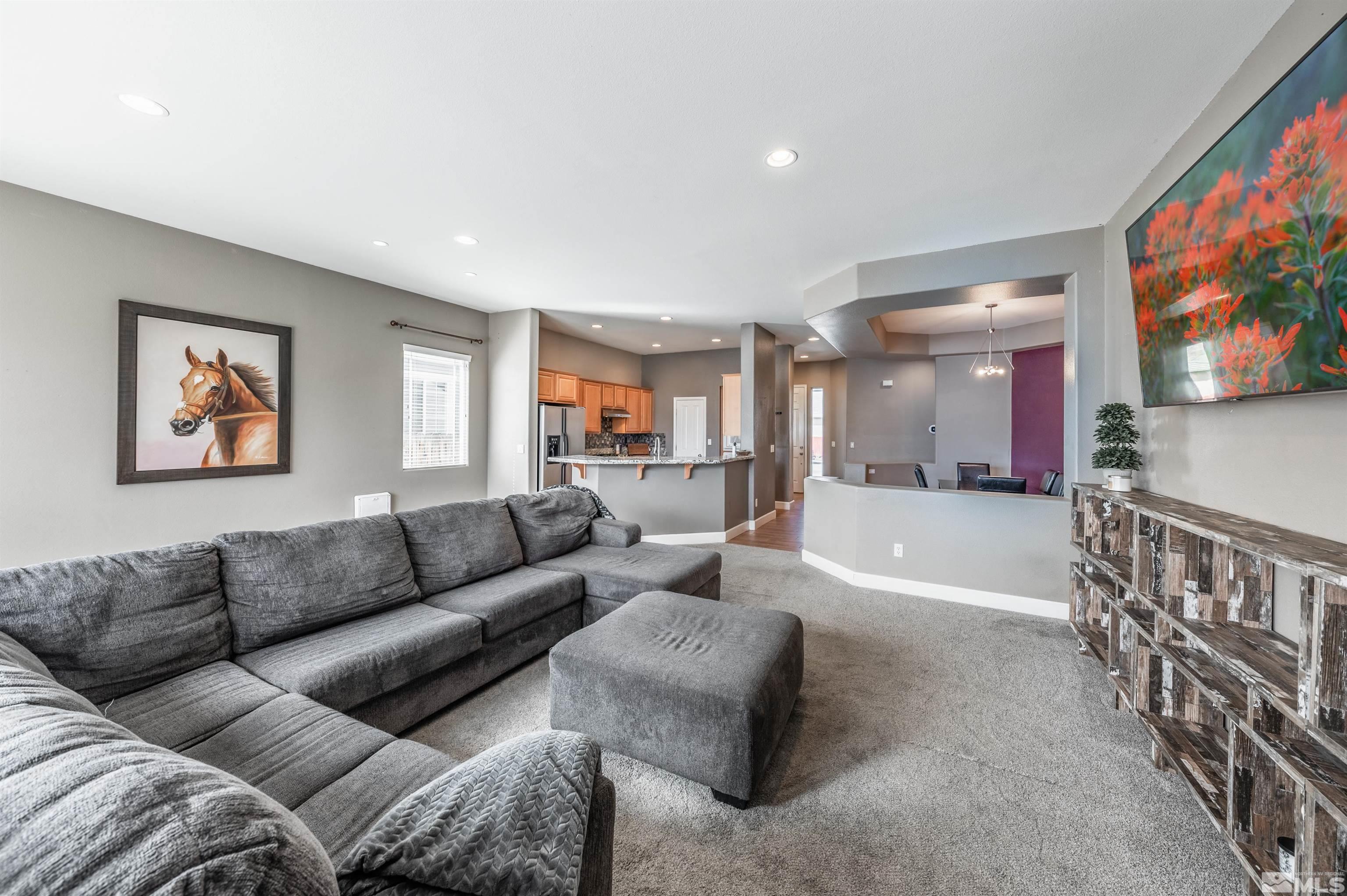 1123 Harbor Town
