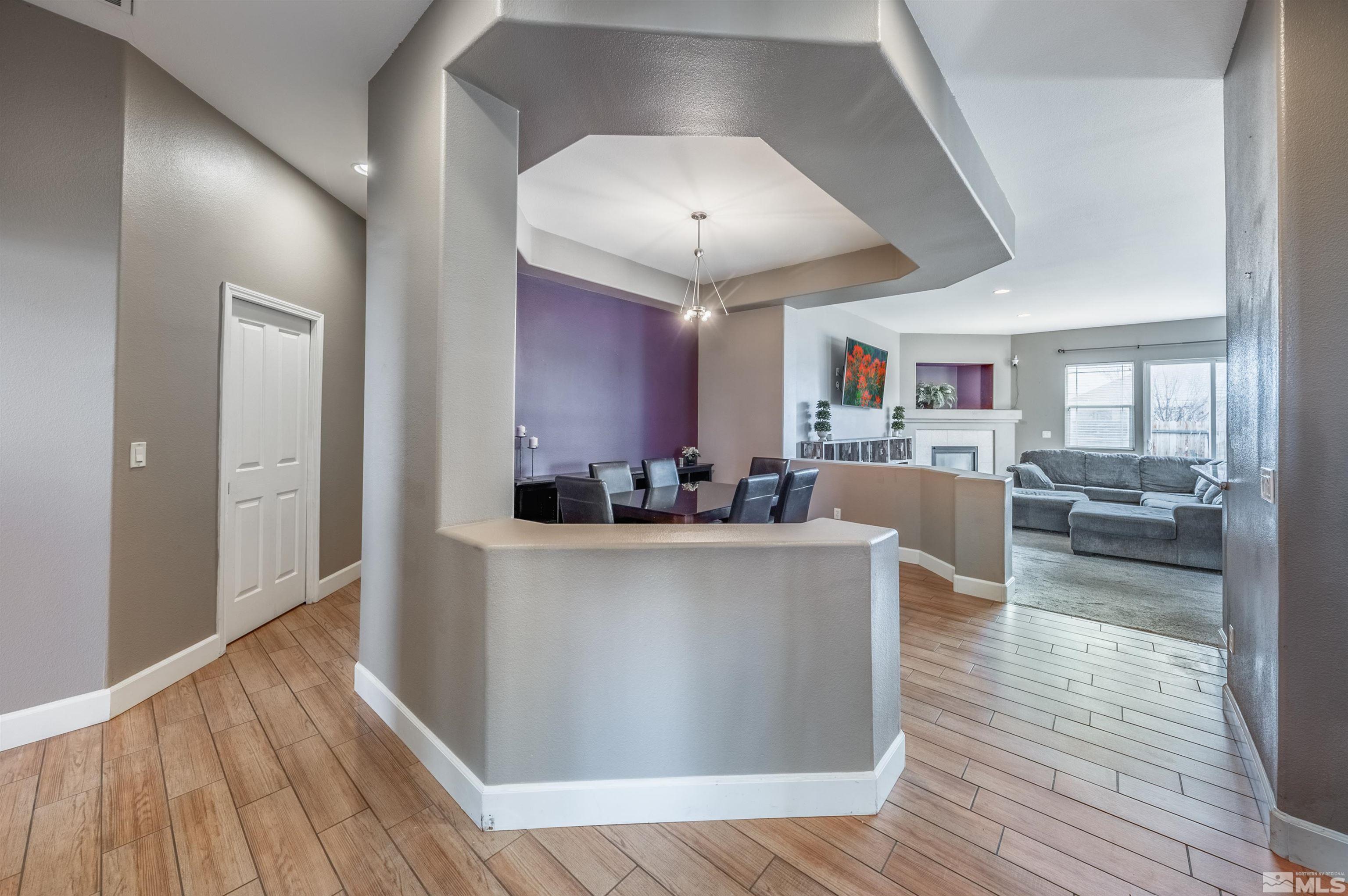 1123 Harbor Town