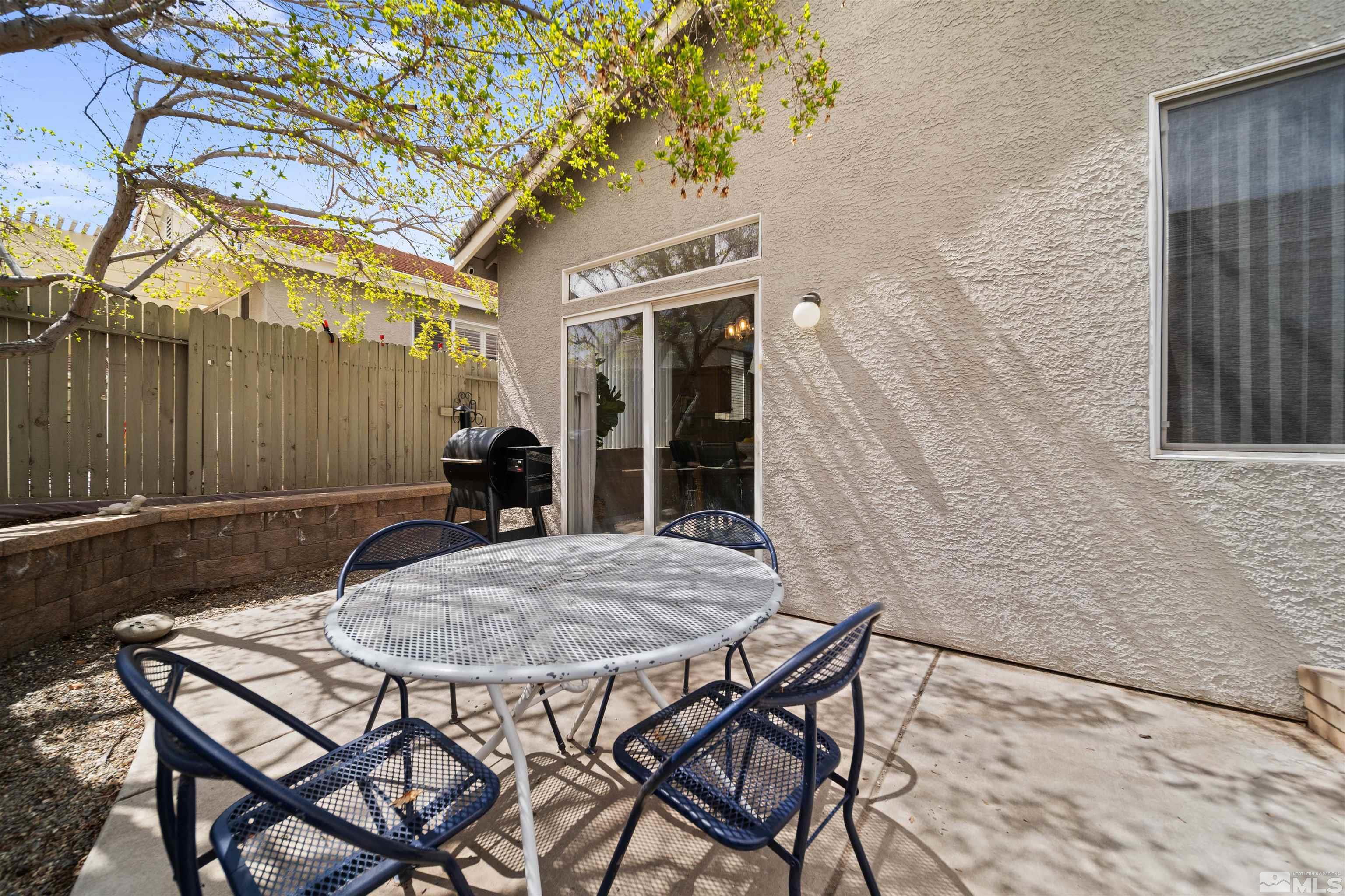10599 Iron Point Cir