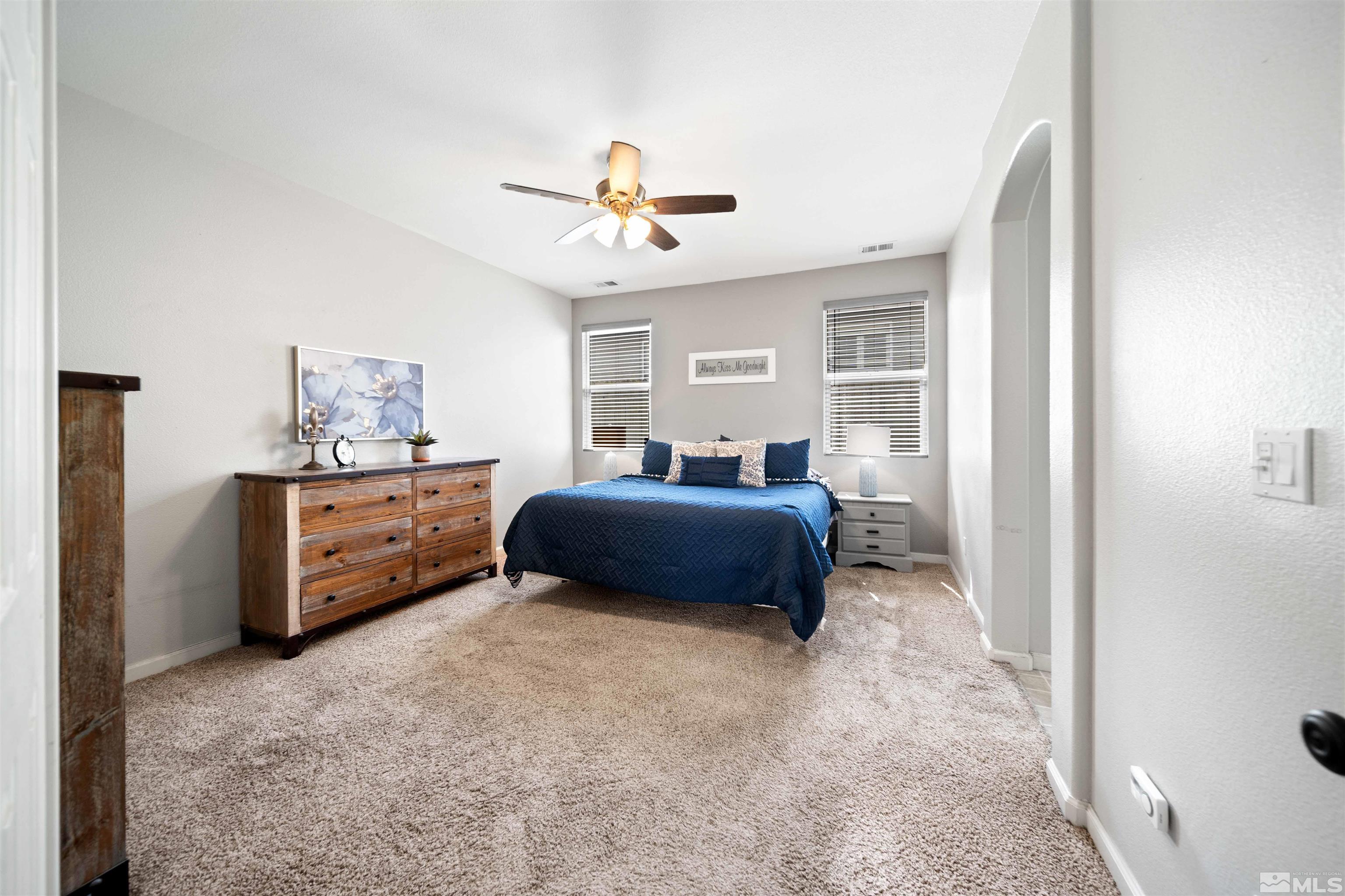 10599 Iron Point Cir
