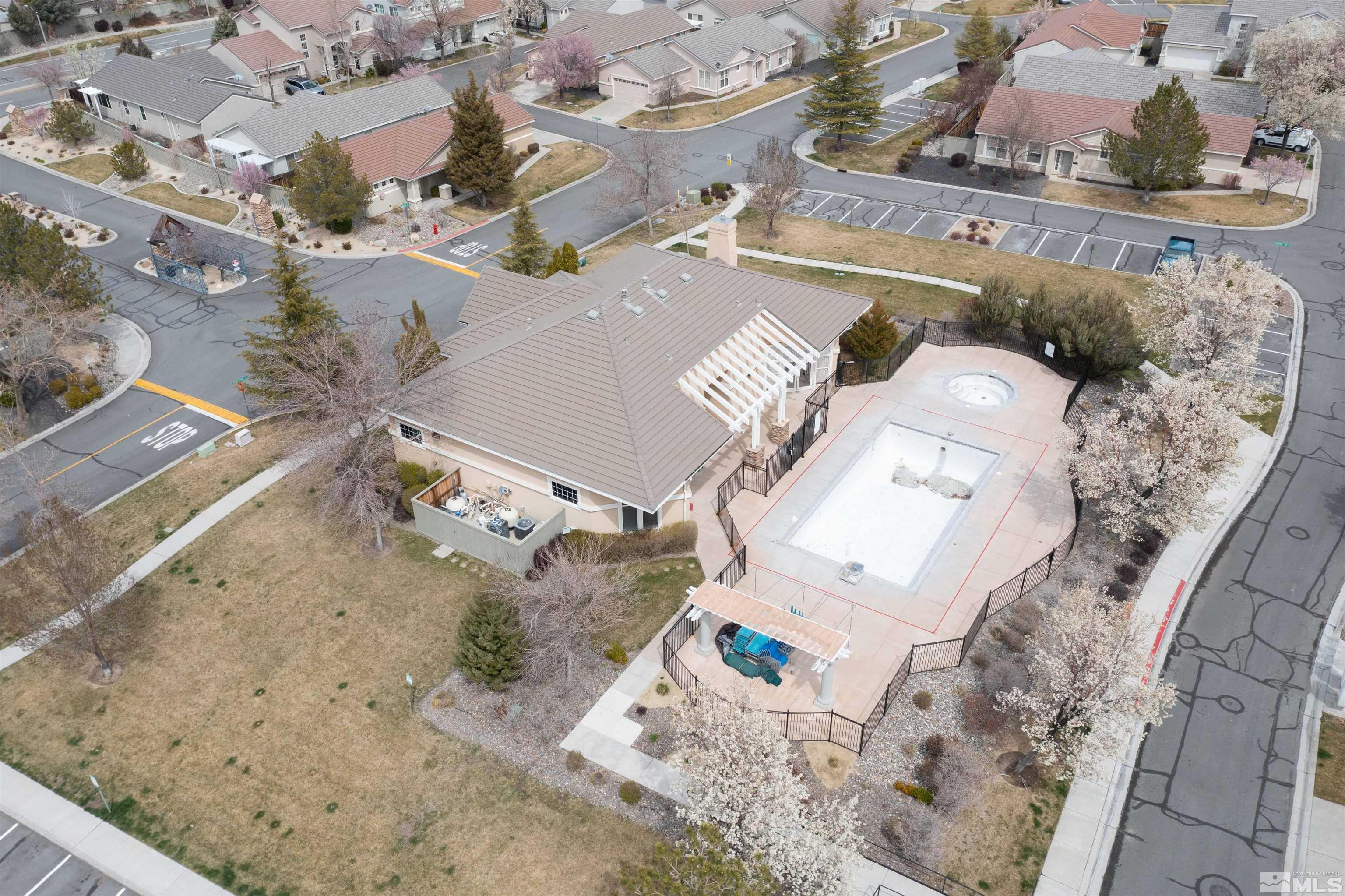 10599 Iron Point Cir