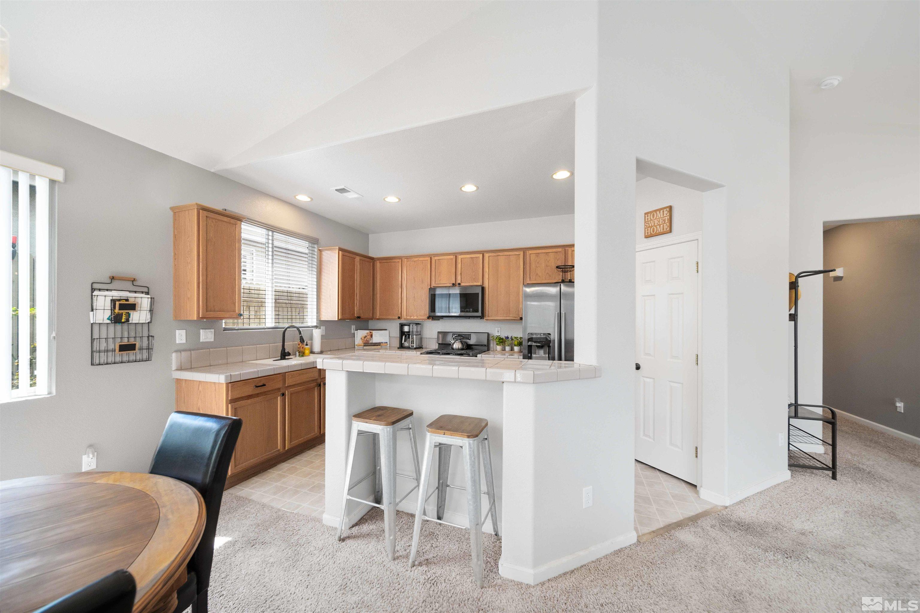 10599 Iron Point Cir