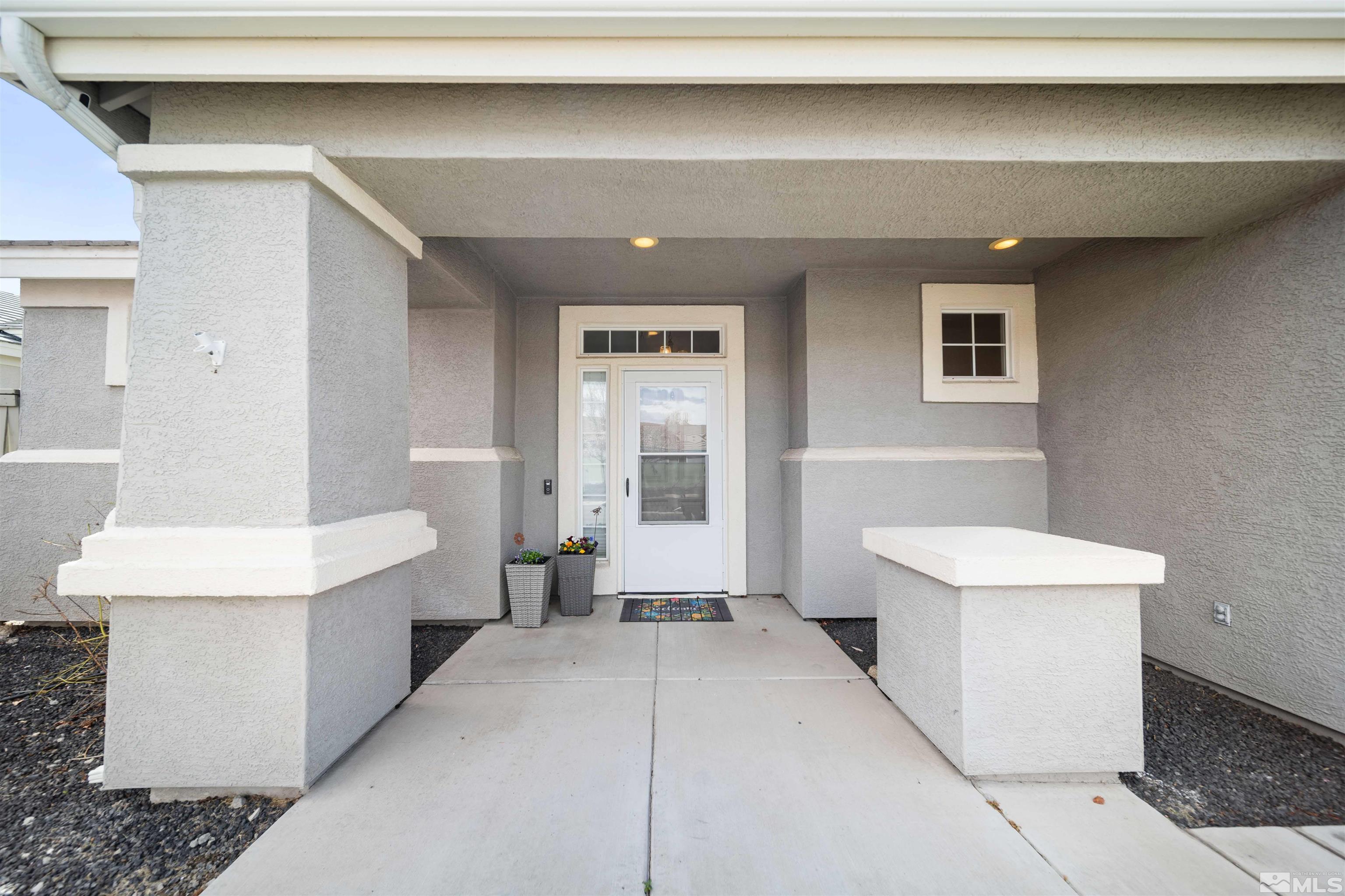 10599 Iron Point Cir