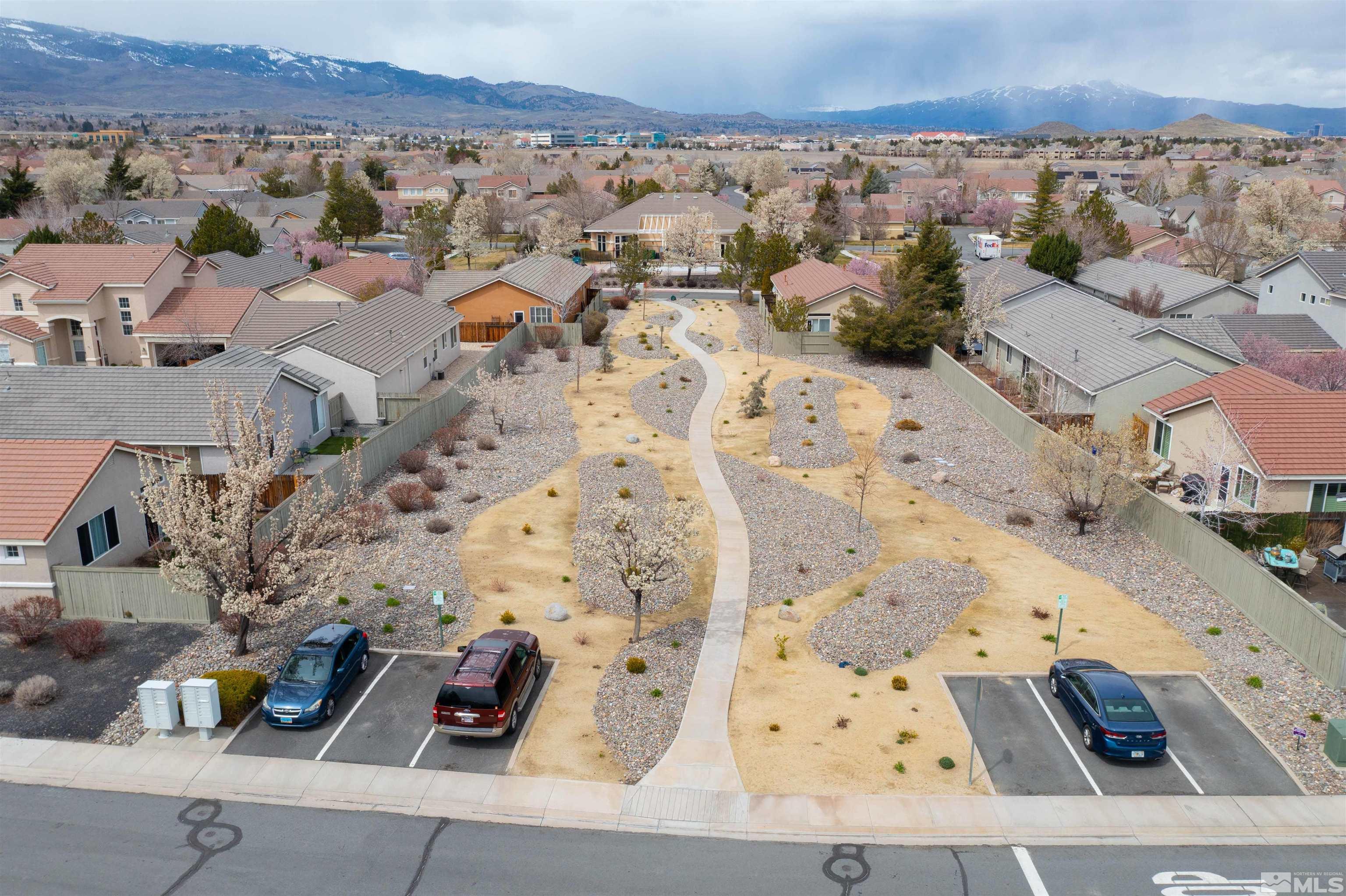 10599 Iron Point Cir