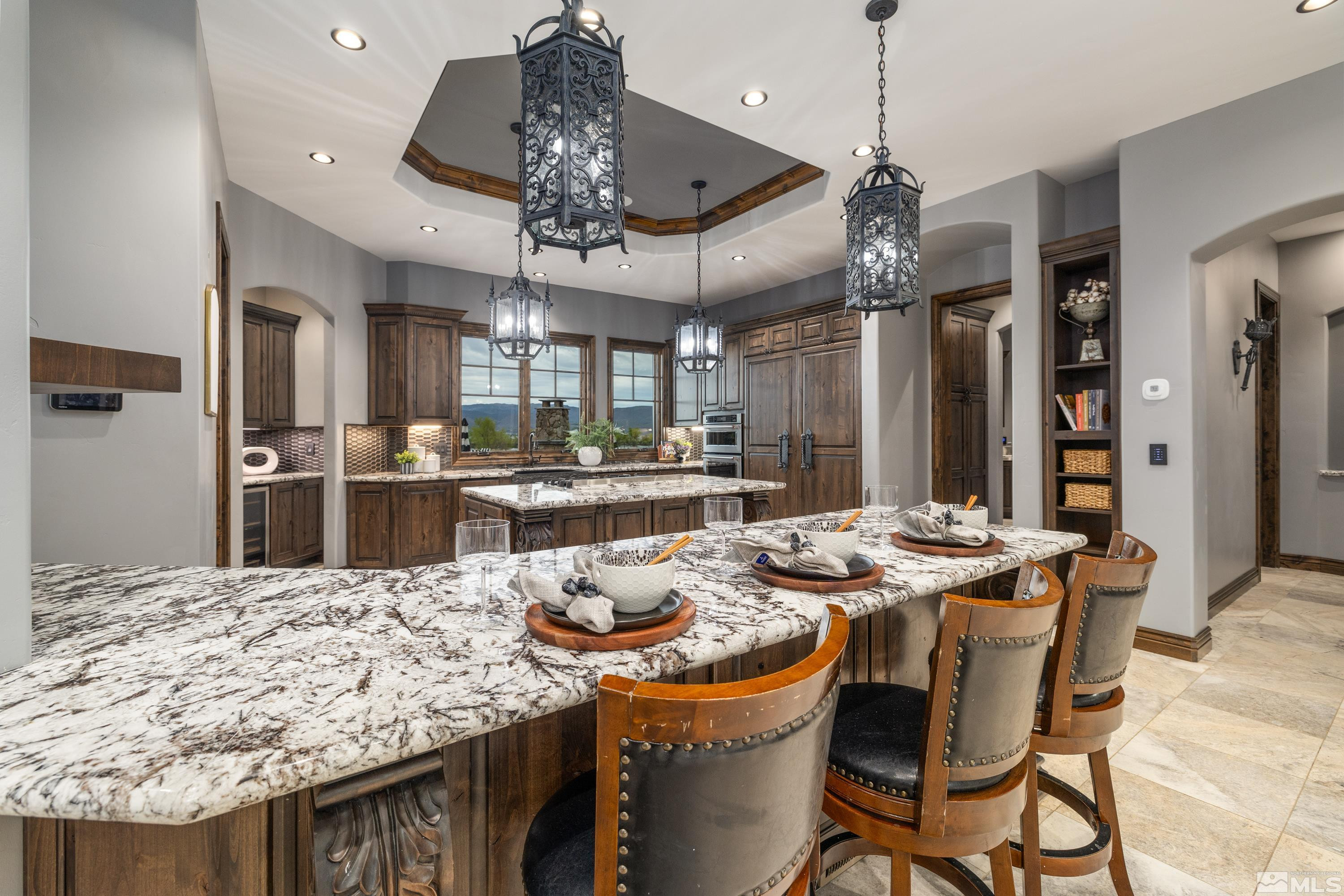 18250 Lake Vista