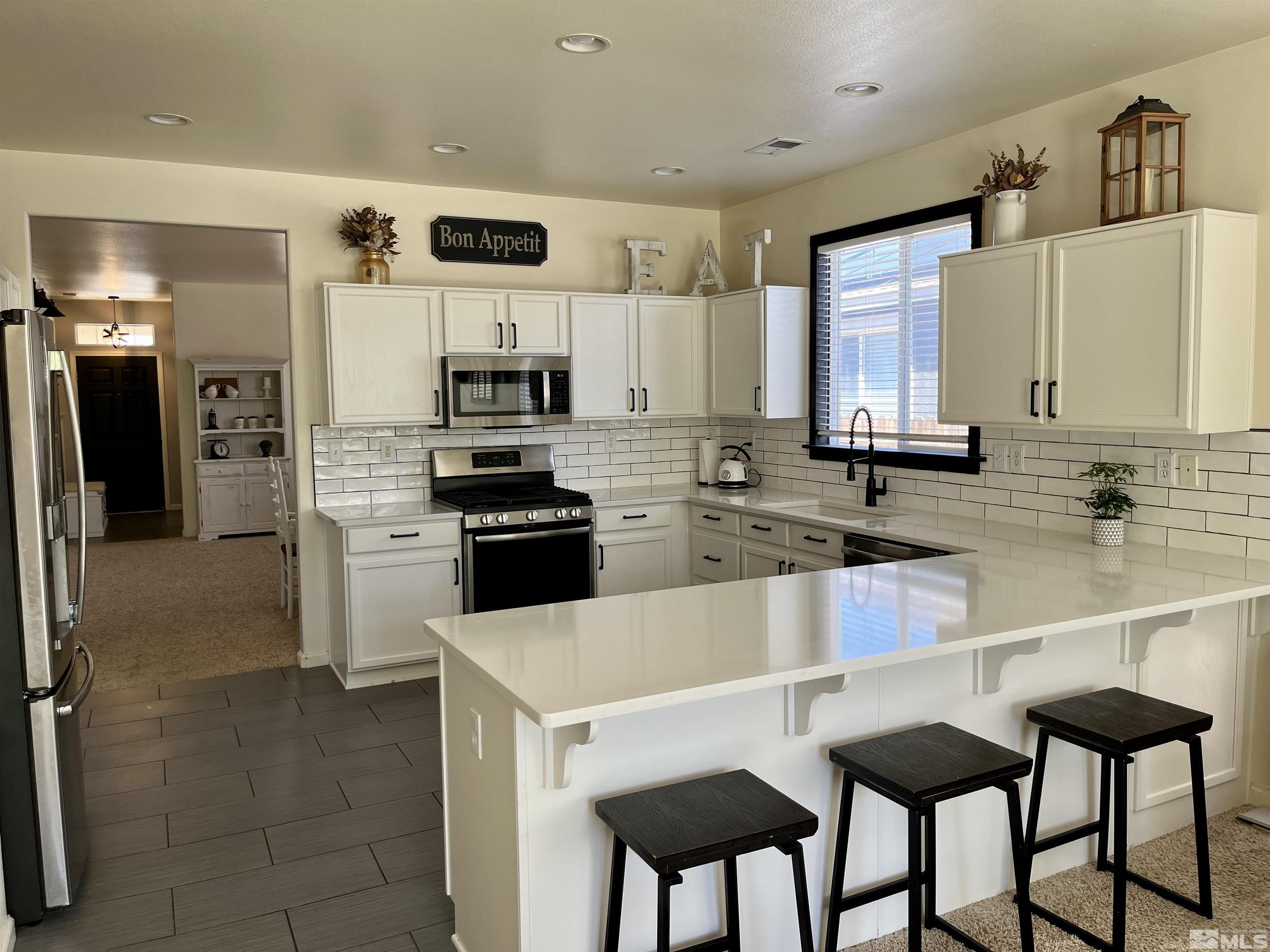2214 Big Trail Cir