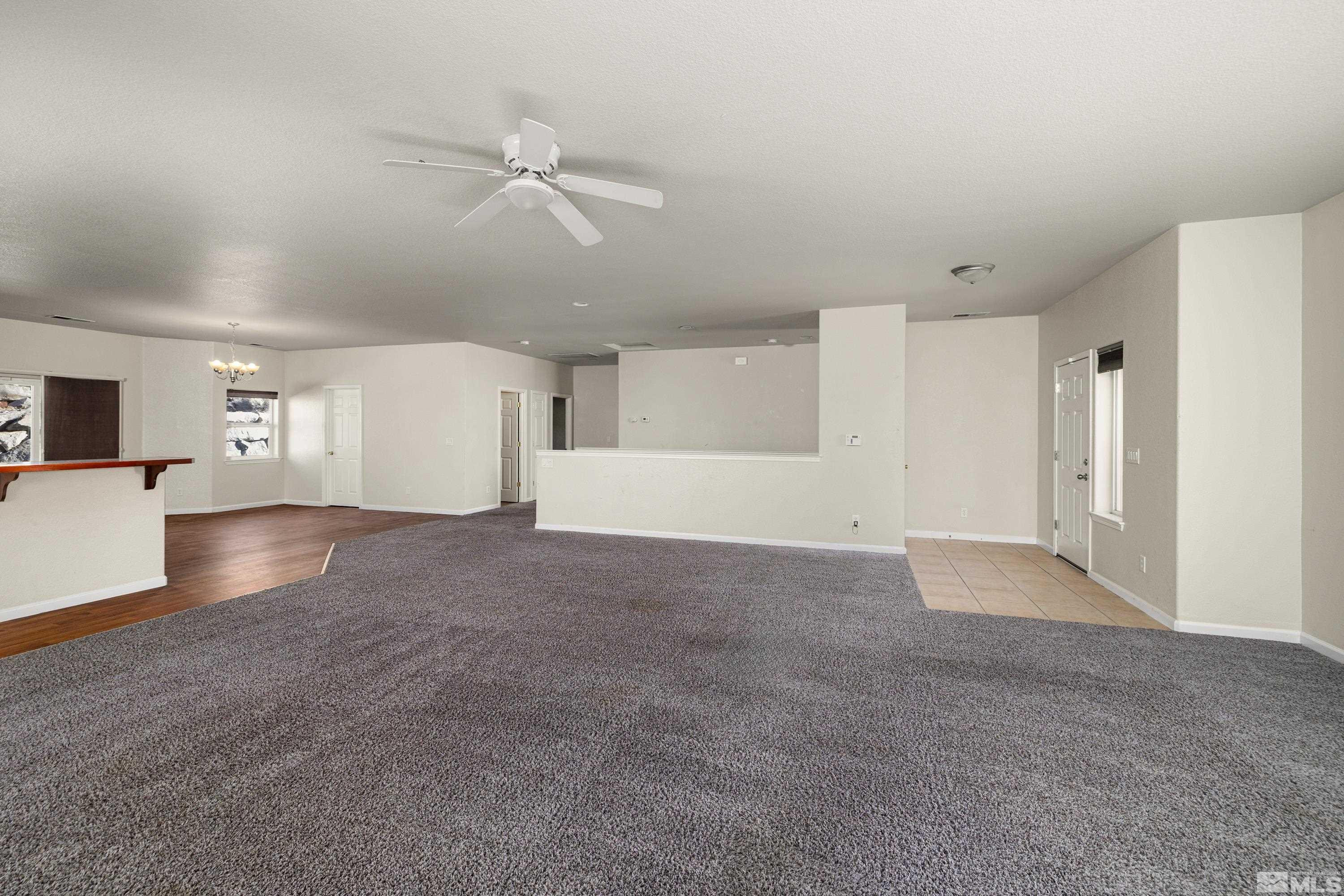 905 Demos Ct