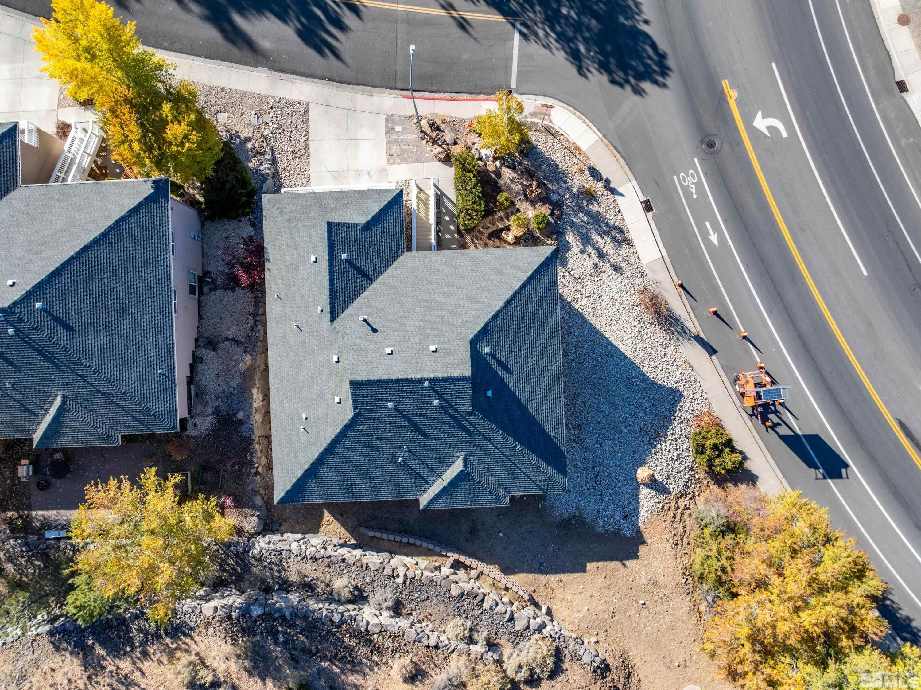 905 Demos Ct