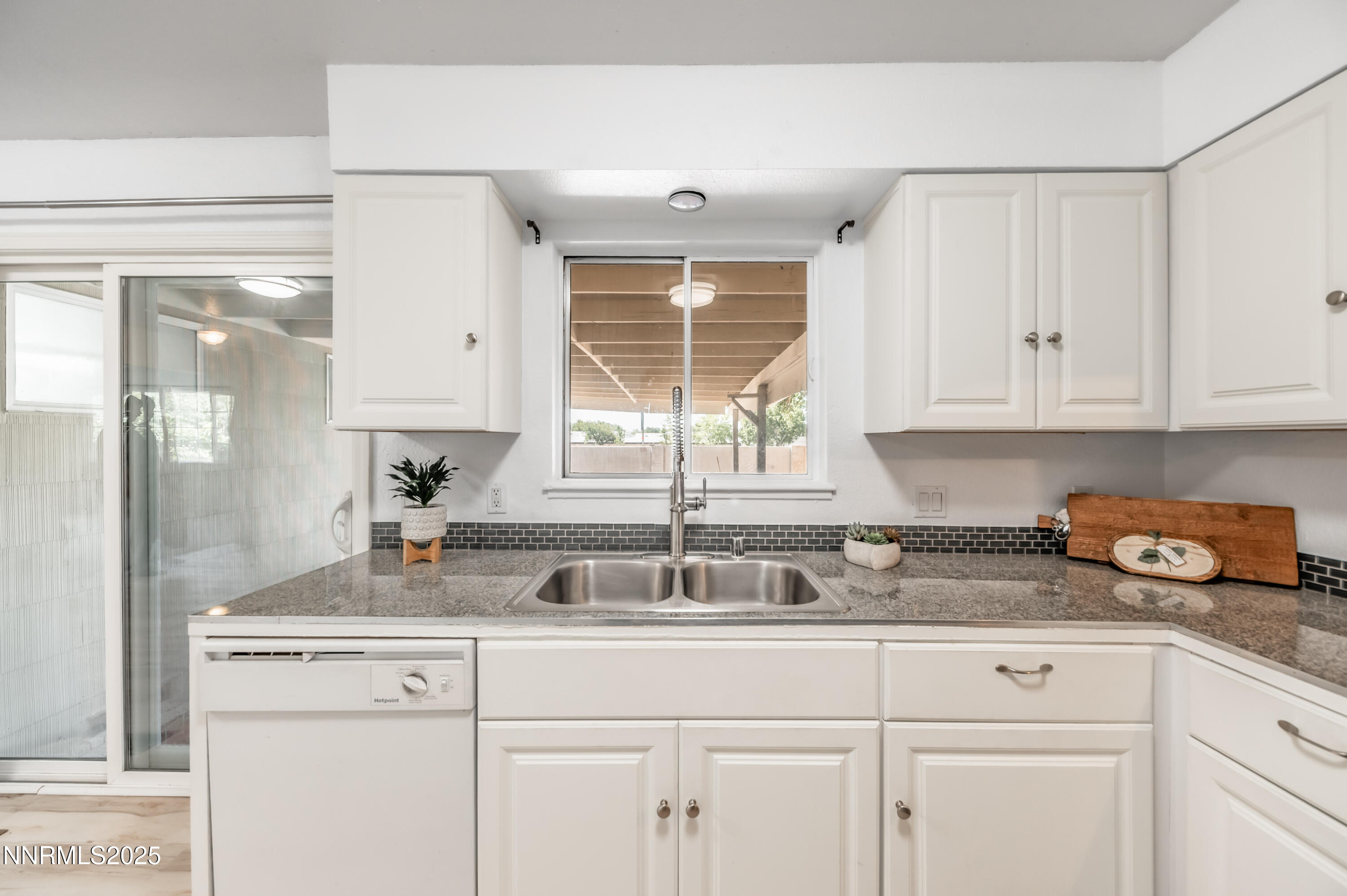 465 Lenwood Drive