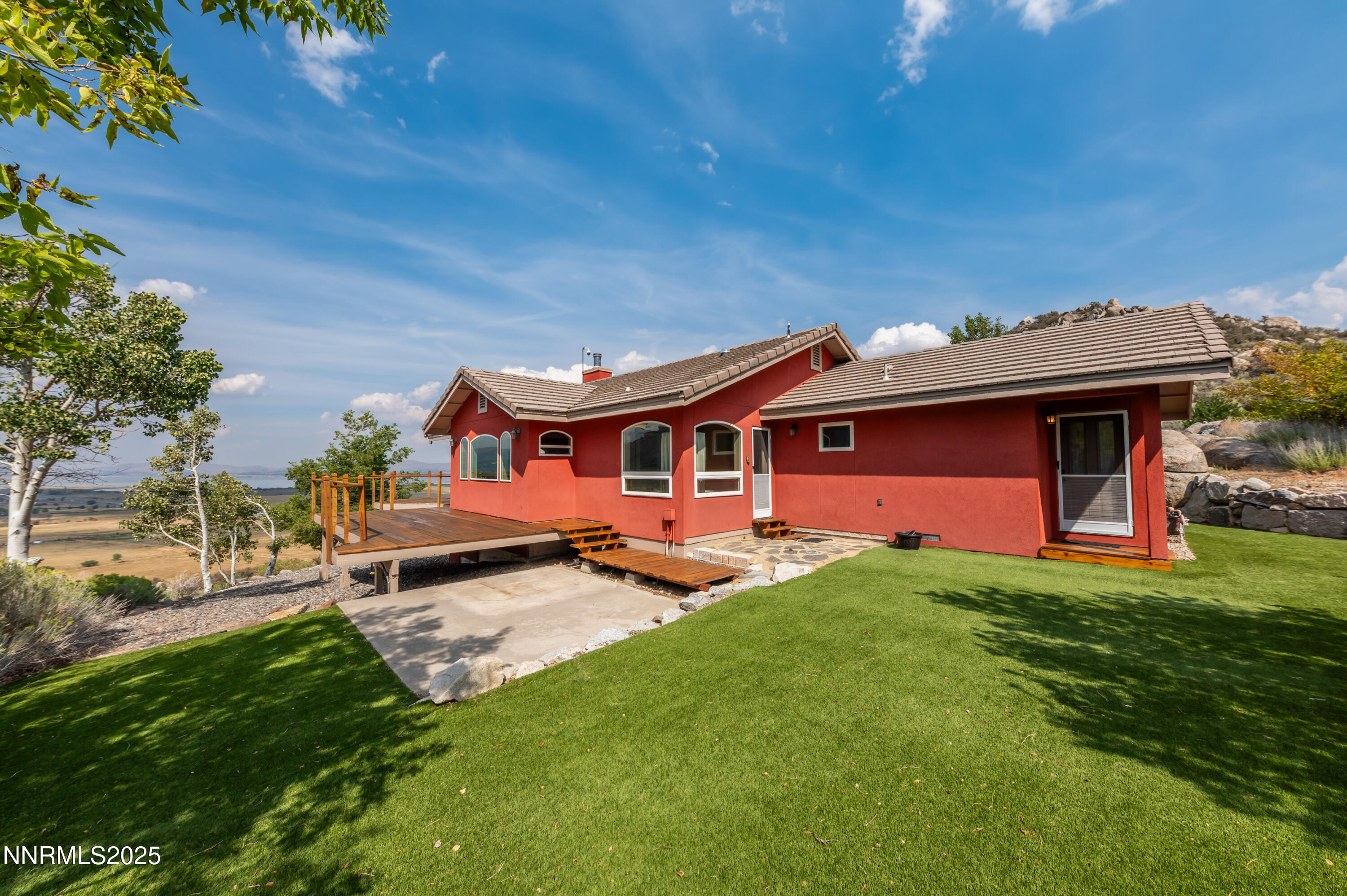 8045 List Country Road
