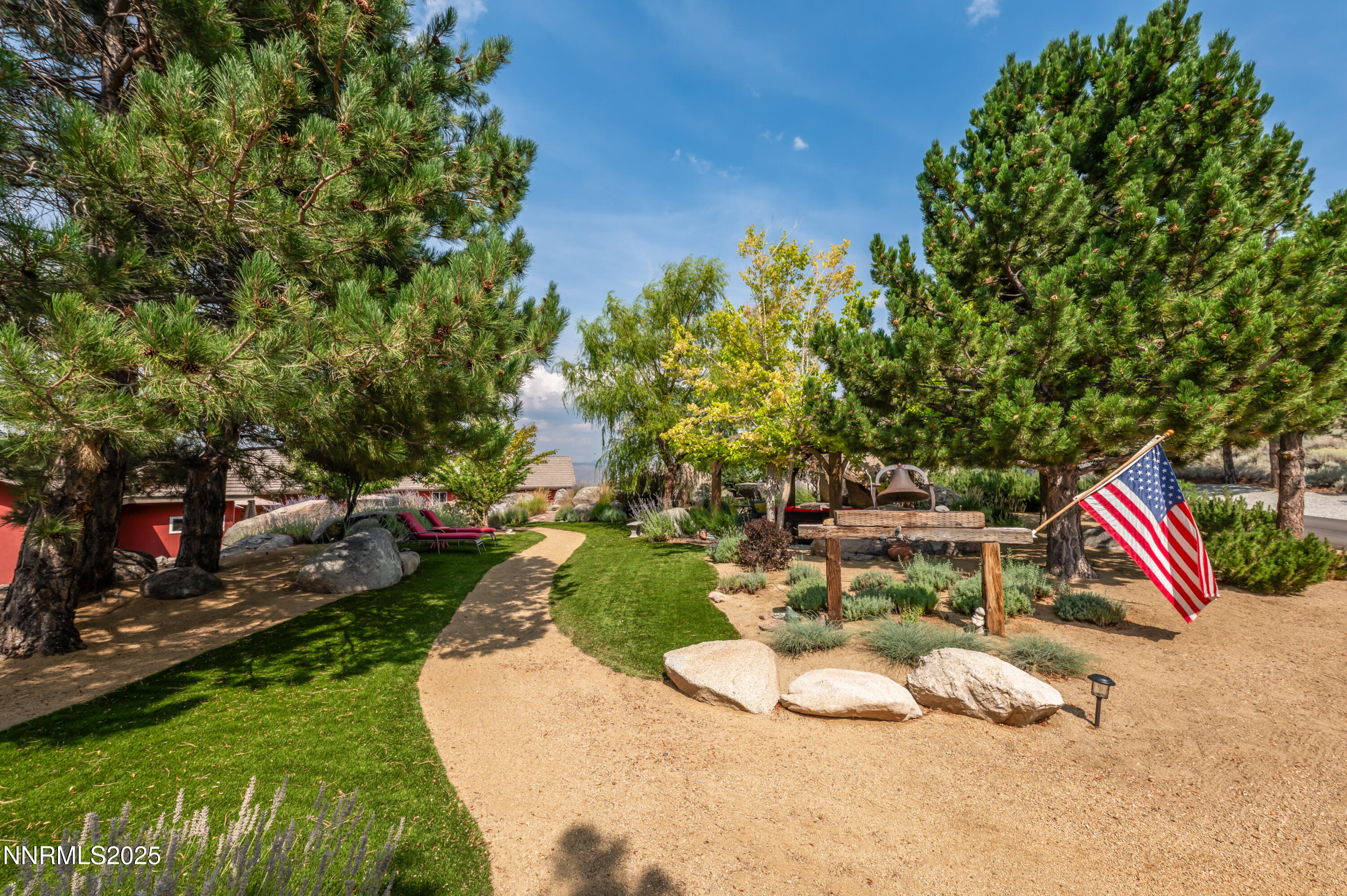 8045 List Country Road